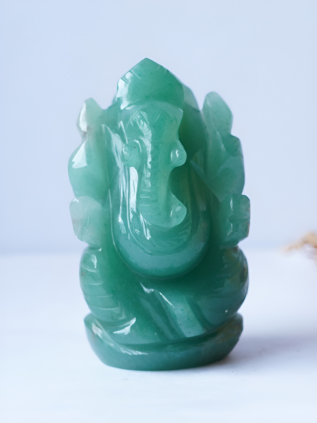 Zhupuk Green Crystal Natural Prayer Room Medium Showpiece - 2.8 Inches