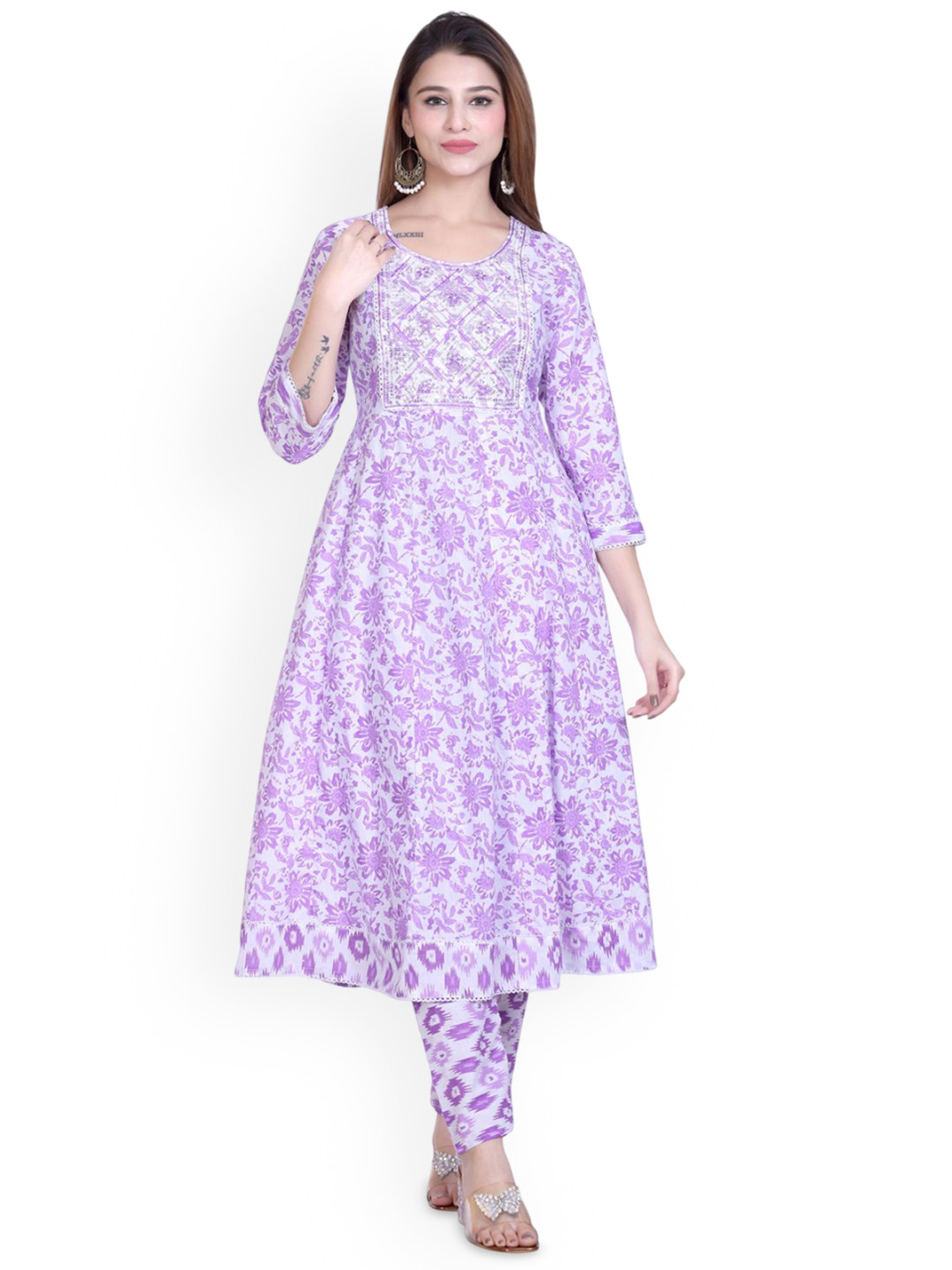 WOOL 4U Women Floral Printed Anarkali Kurta with Trousers & Dupatta