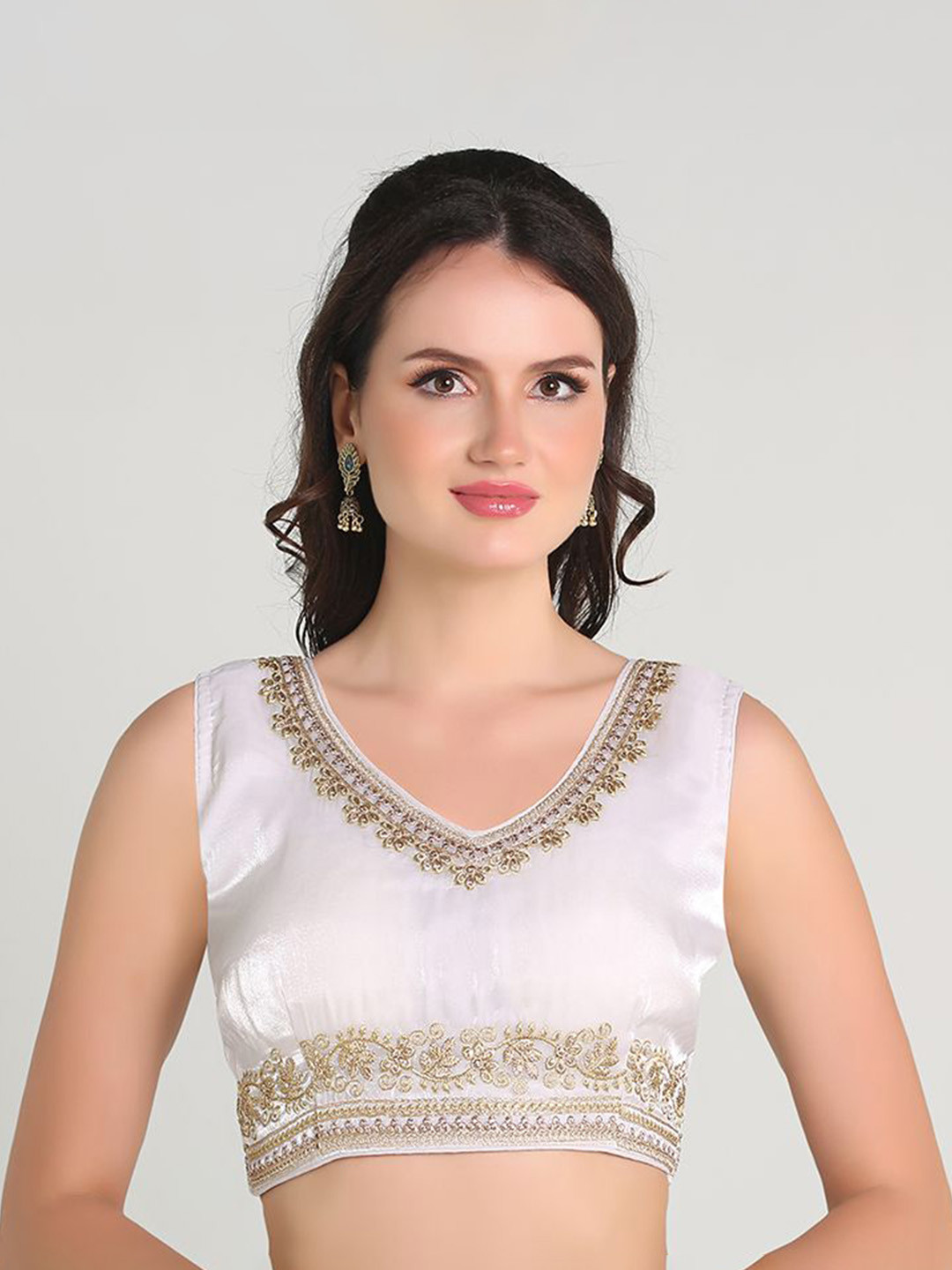 HERE&NOW Embroidered Sleevless Saree Blouse