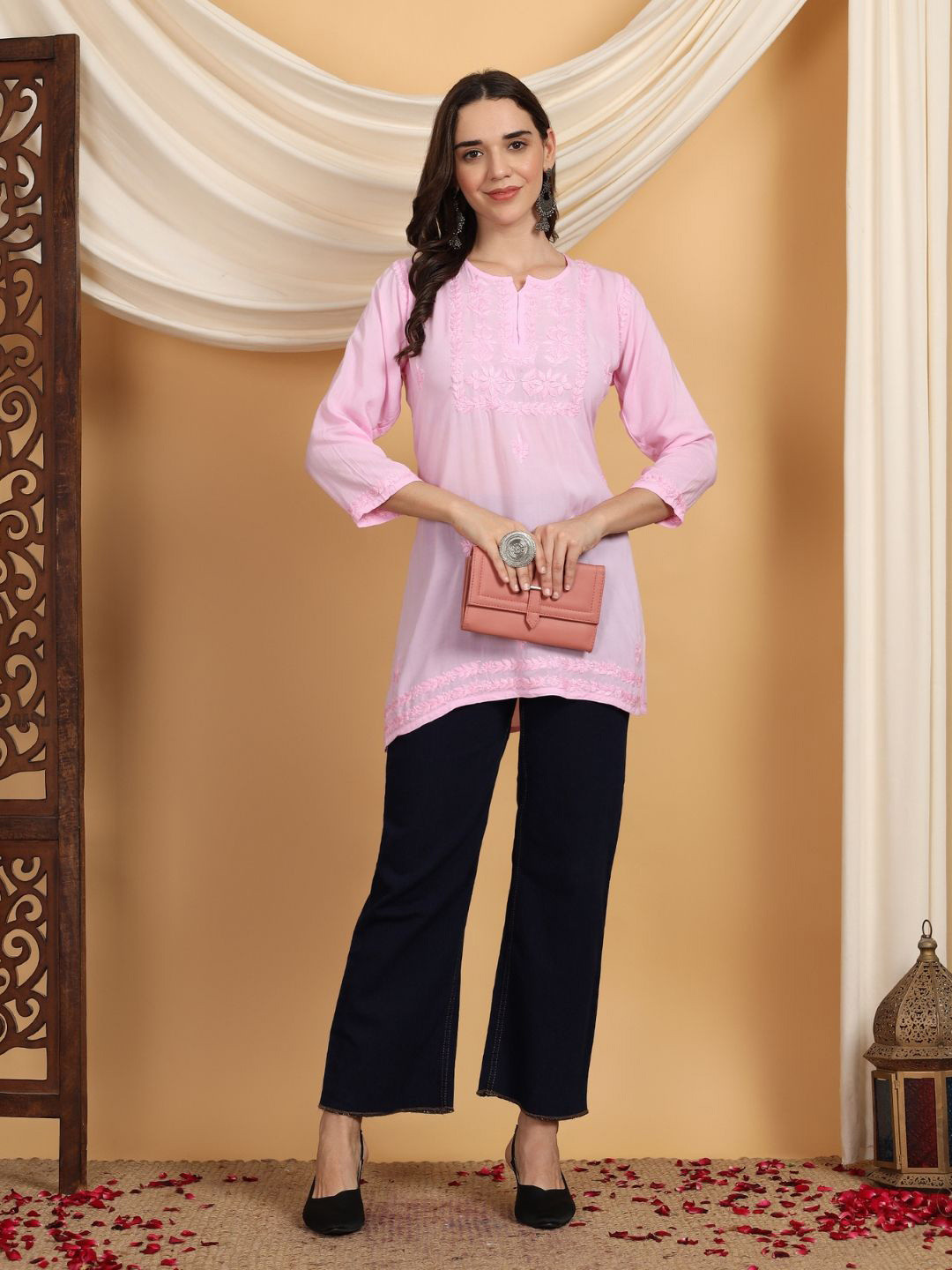 Poshak Chikan Studio Floral Embroidered Chikankari Modal Chikankari Kurti