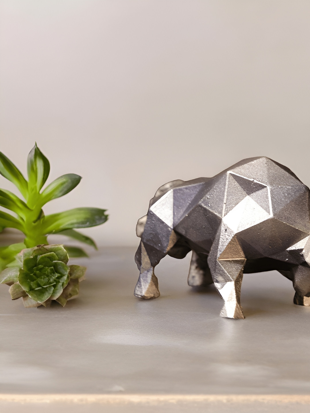 Fabzie Decor Bull Silver Marble Glossy Living Room Tiny Showpiece - 2 Inches