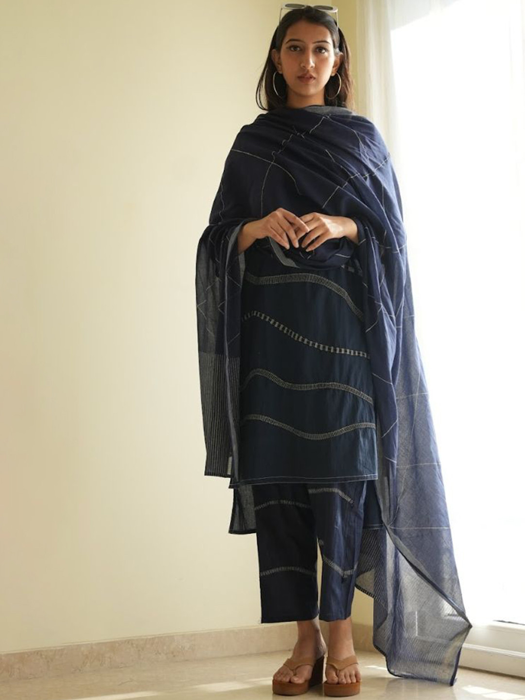 Banana Labs Wave Printed Round Neck Pure Cotton Straight Kurta With Trousers & Dupatta