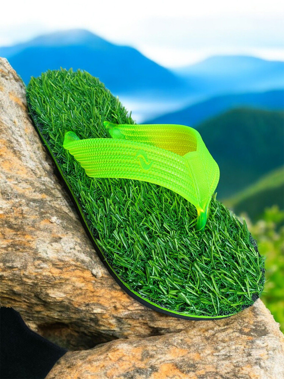 ADJ Men Grass Thong Flip-Flops