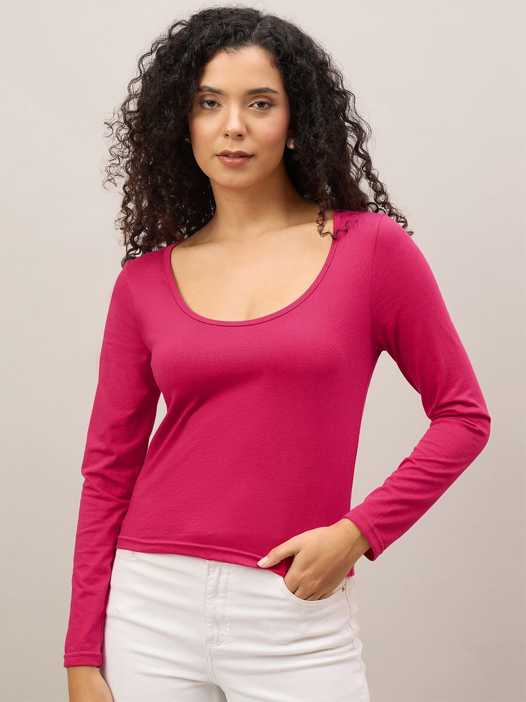 The Roadster Lifestyle Co Scoop Neck Cotton T-Shirt