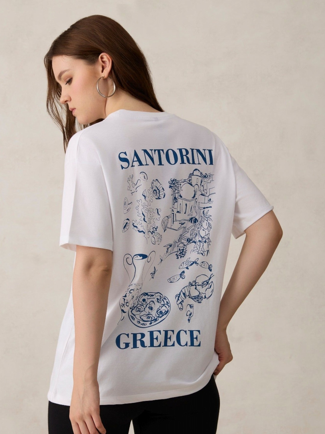 Outzidr White Oversized Tshirt With Graphic