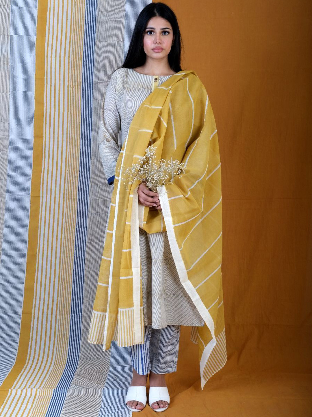 Banana Labs Women Pack of 3 Printed Regular Pure Cotton Kurta with Palazzos & Dupatta