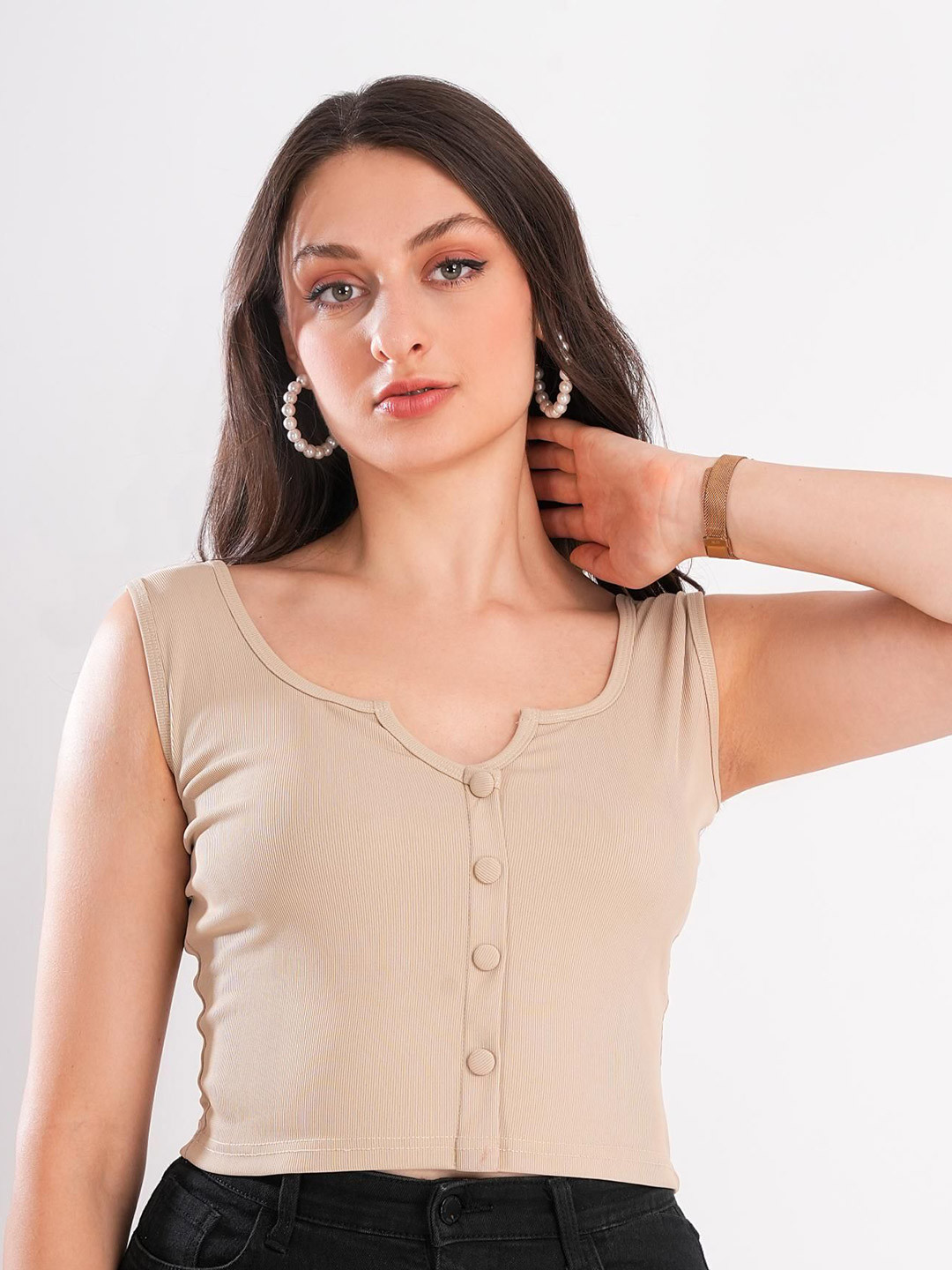 clobug Women Solid Round Neck Fitted Top