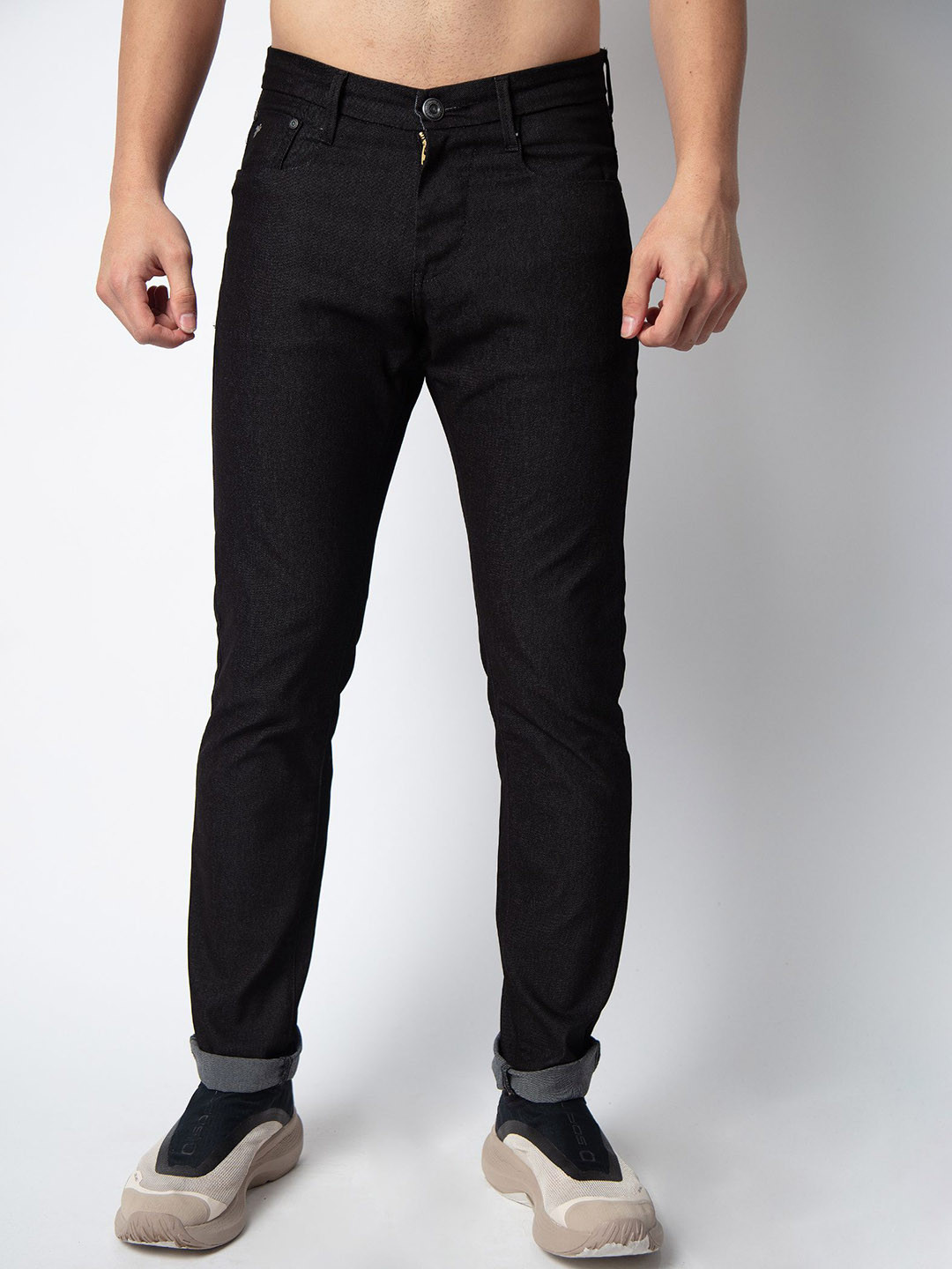 nostrum Men Slim Fit Mid-Rise Jeans