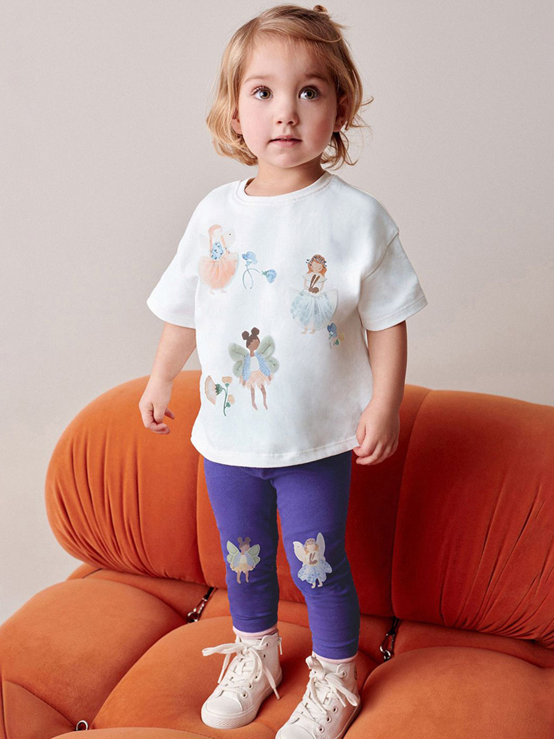 YK Printed T-Shirt & Leggings Clothing Set