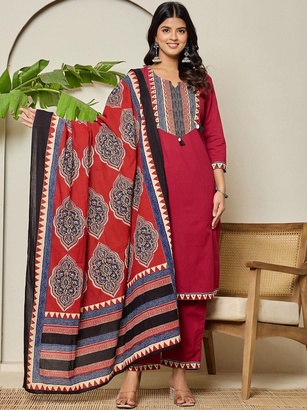 SHRIZA Women Ethnic Motifs Printed Pure Cotton Kurta with Trousers & With Dupatta