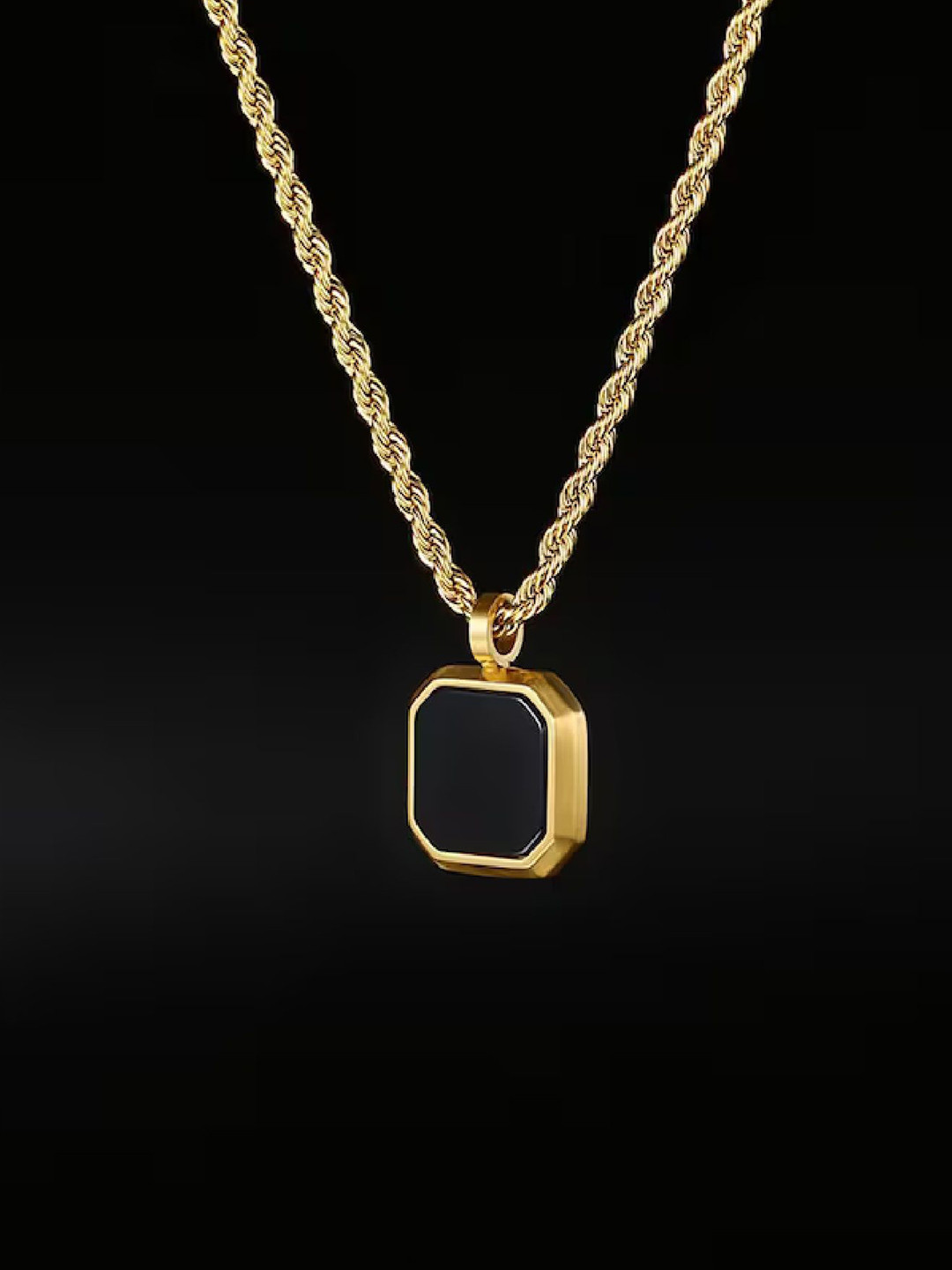 Crazy Fashion Stainless Steel Gold-Plated Contemporary Shaped Chunky Pendant With Chain