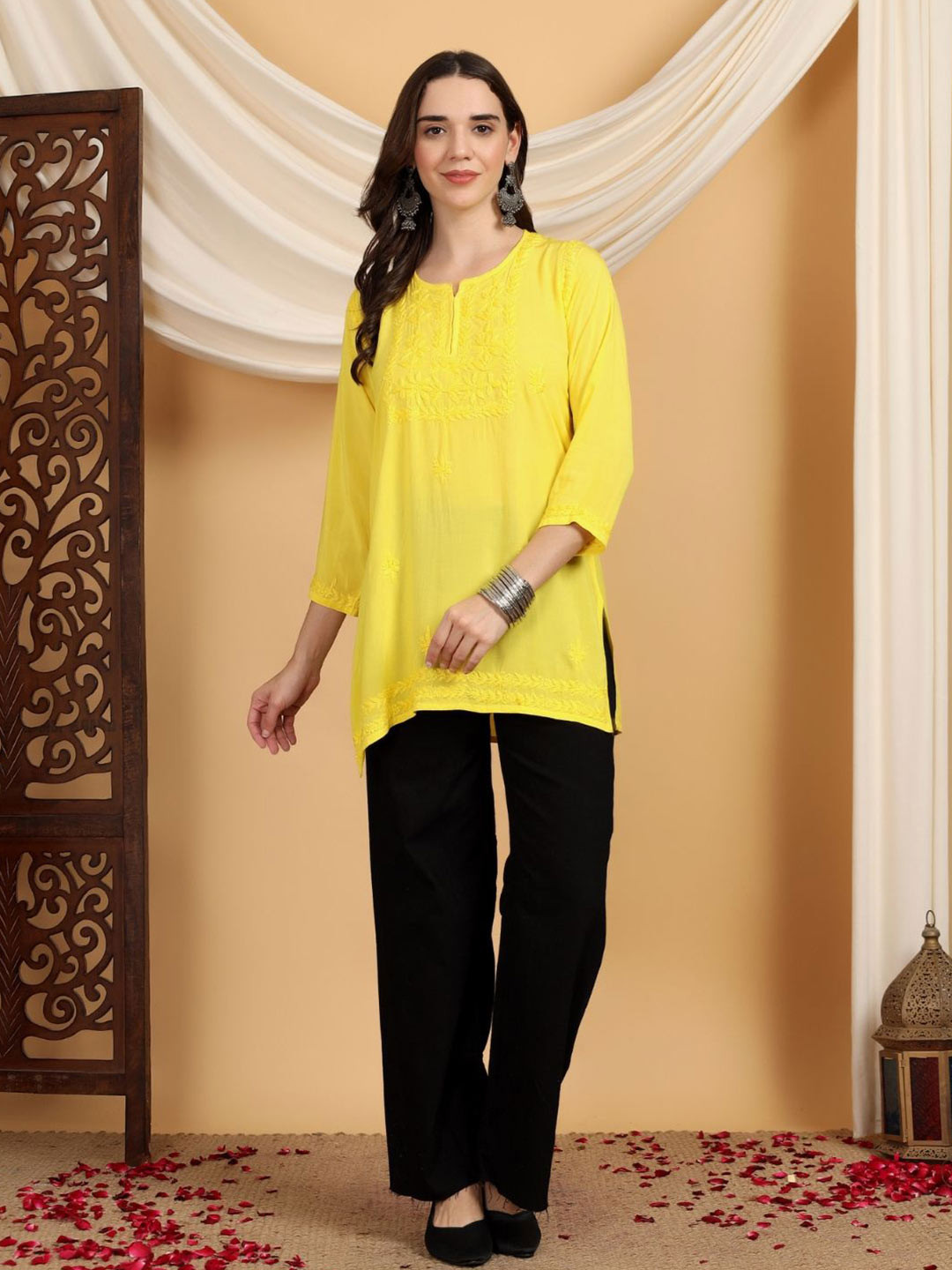 Poshak Chikan Studio Floral Embroidered Chikankari Modal Chikankari Kurti