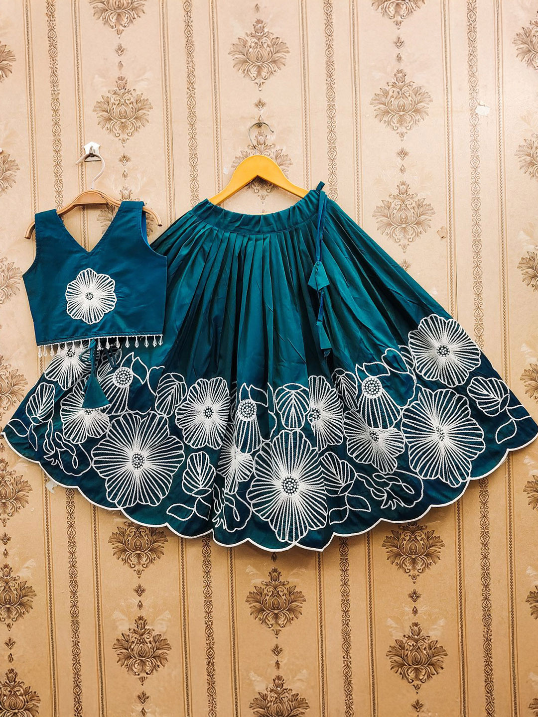 BAESD Girls Floral Embroidered Thread Work Art Silk Ready To Wear Lehenga & Blouse