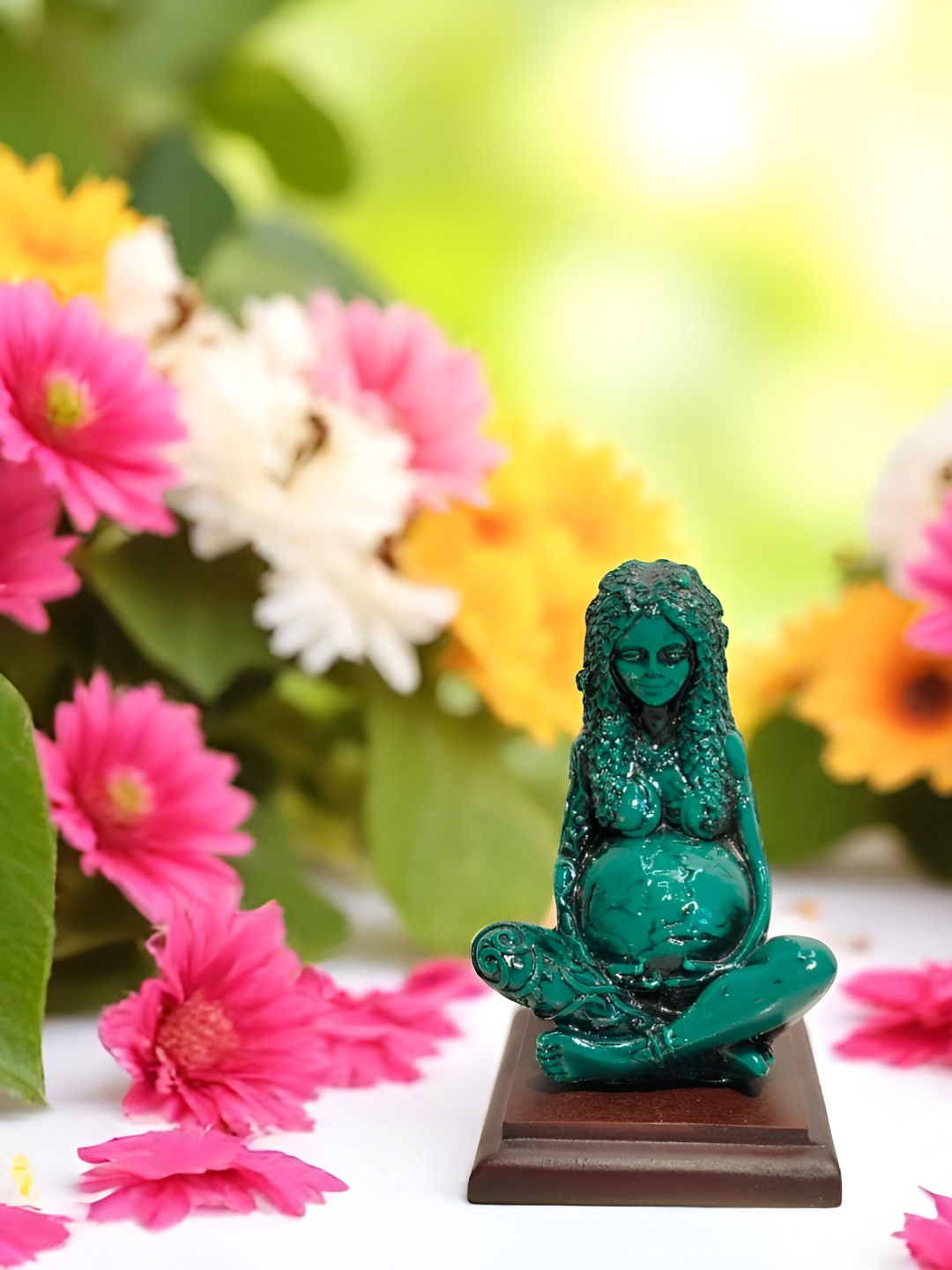 GLOBAL AROMA Mother Gaia Green Polyresin Glossy Home Office Small Showpiece - 4.7 Inches