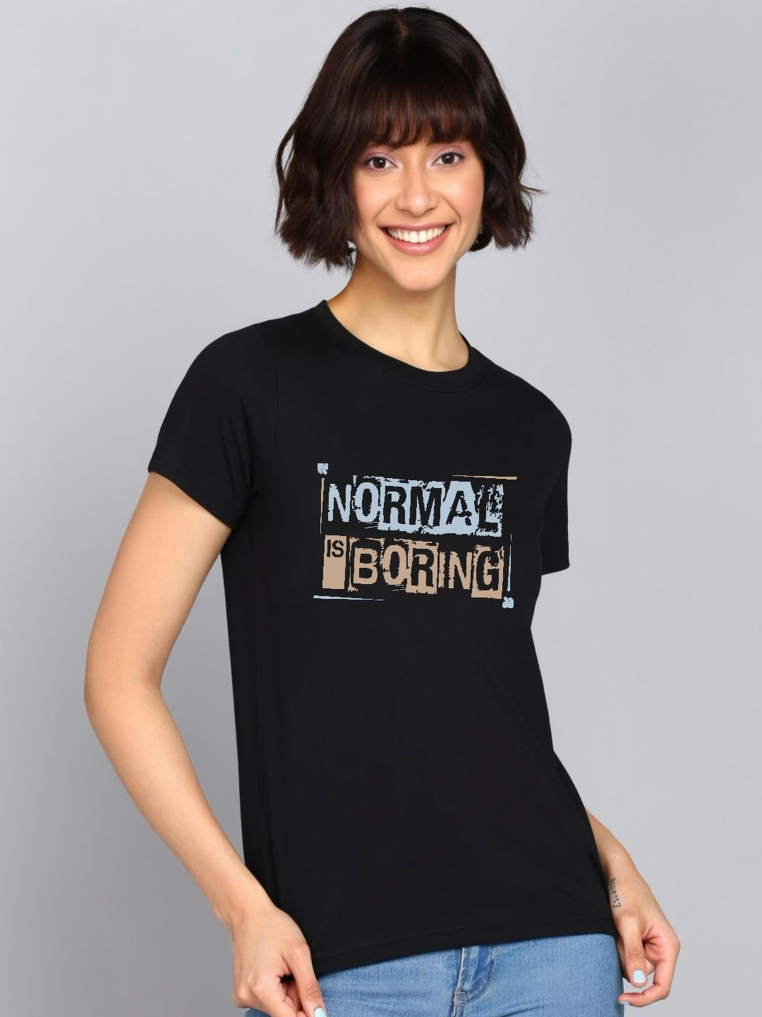 HESHA Women Typography Slim Fit T-shirt