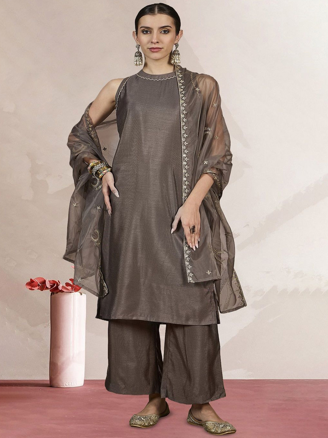 FABIAN FASHION Women Solid Kurta with Palazzos & Dupatta