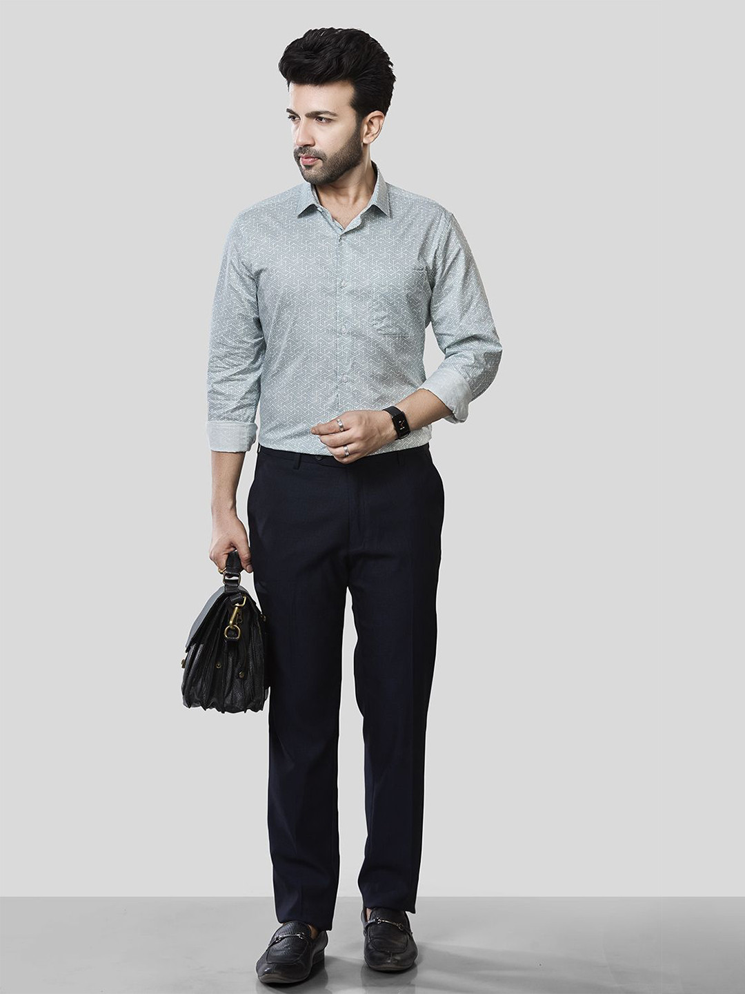 JONESBURG Printed Spread Collar Classic Slim Fit Cotton Shirt