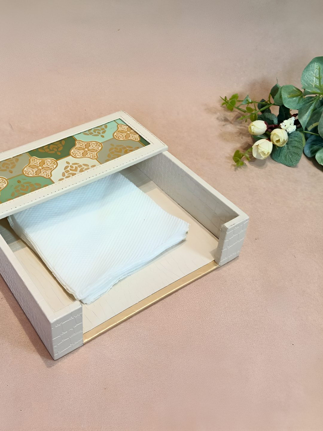 THE HOME CO. White Mosaic Print Square Leather Tissue Holders