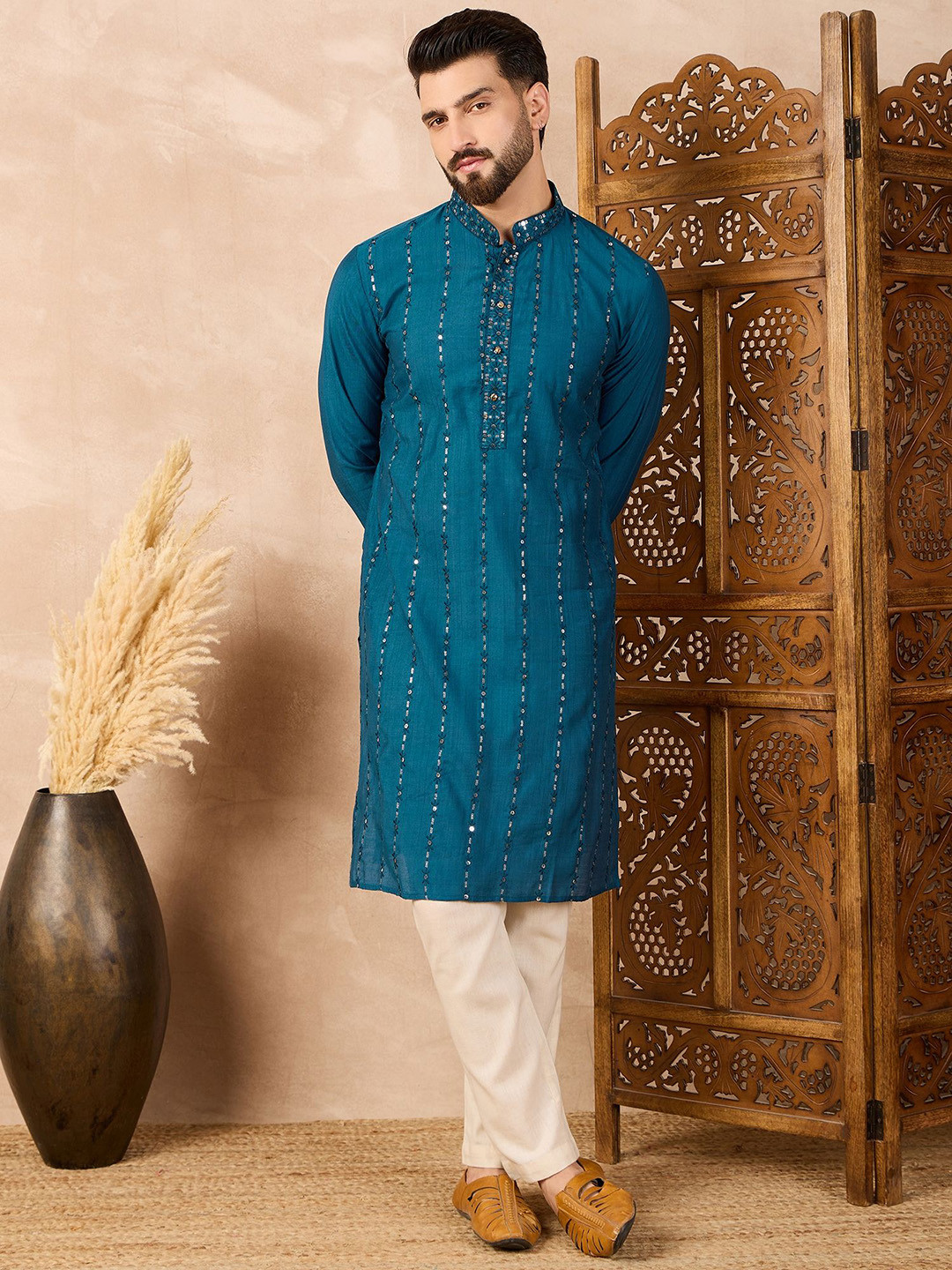 House of Pataudi Striped Mandarin Collar Sequinned Straight Kurta