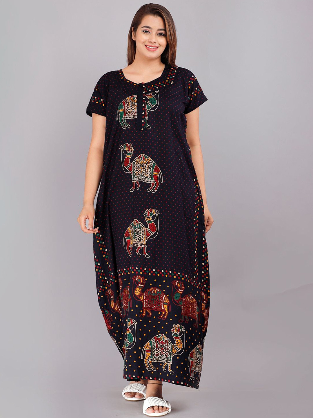 AAKARSHANA Printed Maxi Nightdress