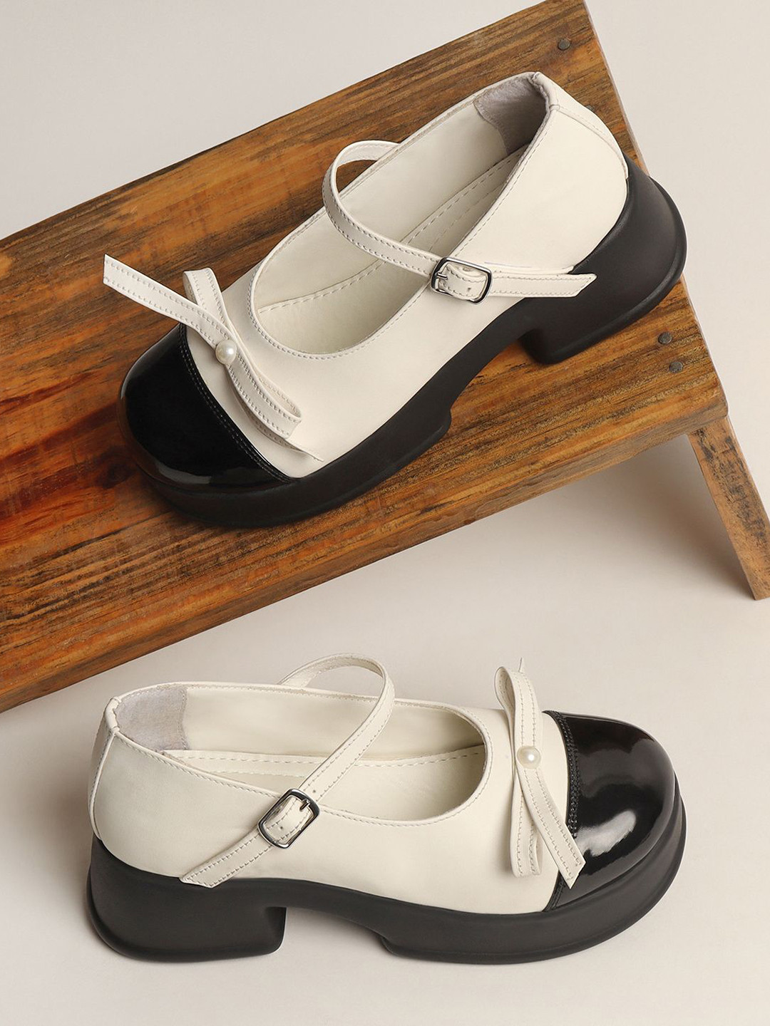 Street Style Store Women Colourblocked PU Regular Flatform Mary Janes