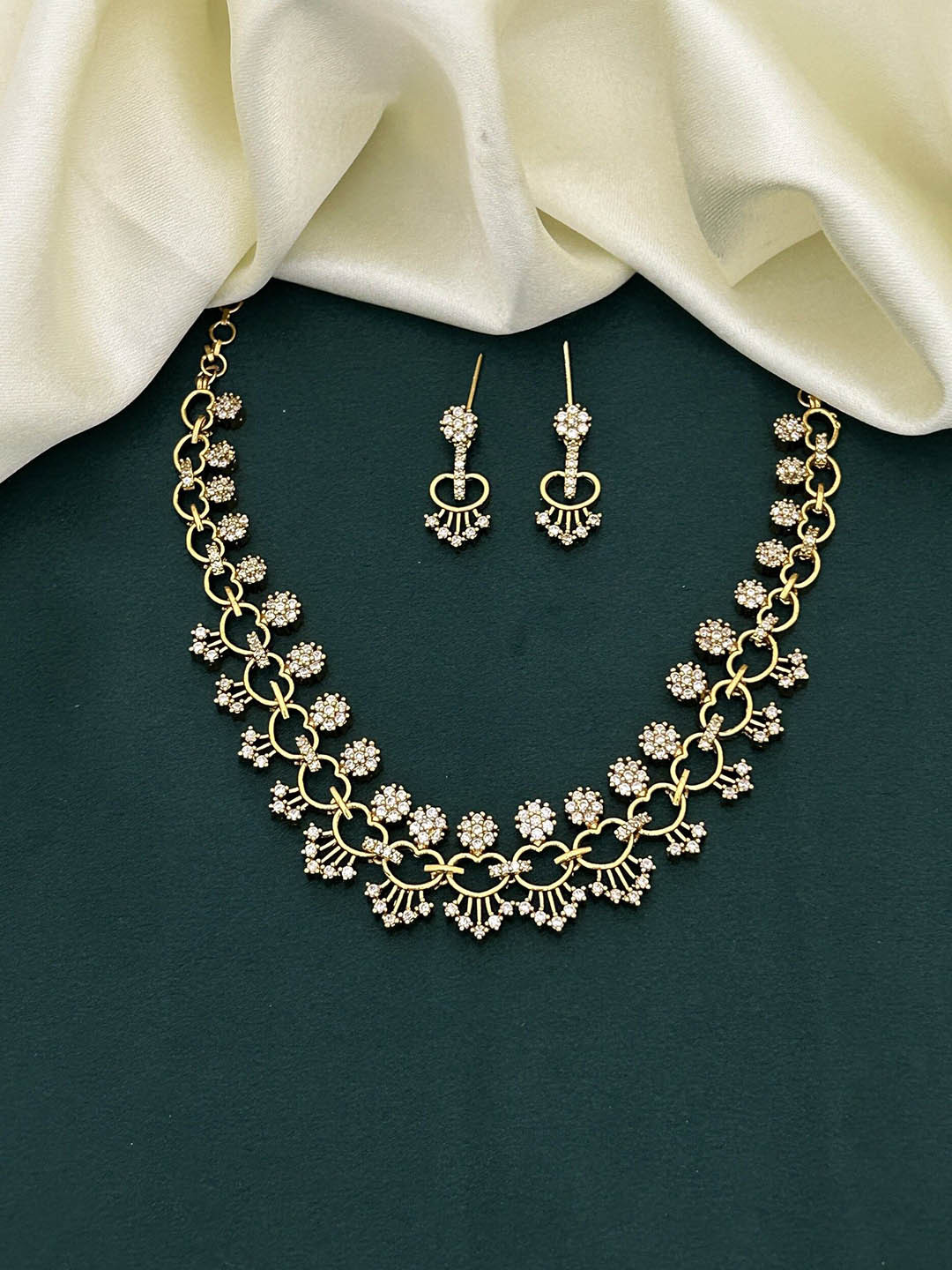 Anouk Women Gold-Plated White Stone Studded Necklace with Earrings