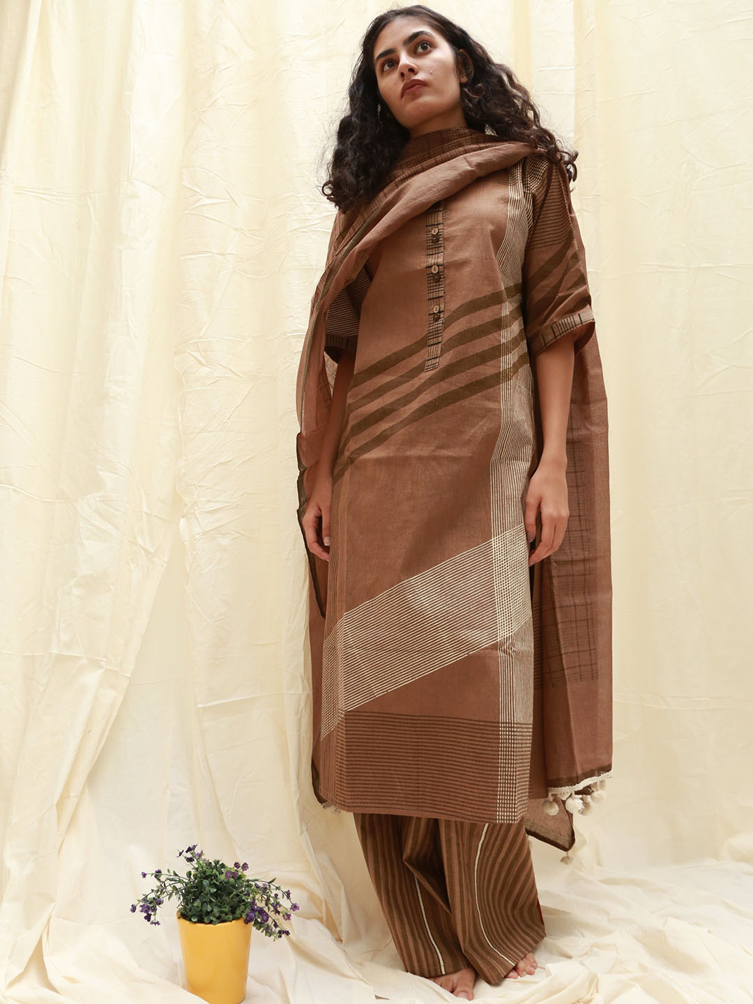 Banana Labs Mishap Women Geometric Printed Pure Cotton Kurta with Palazzos & Dupatta