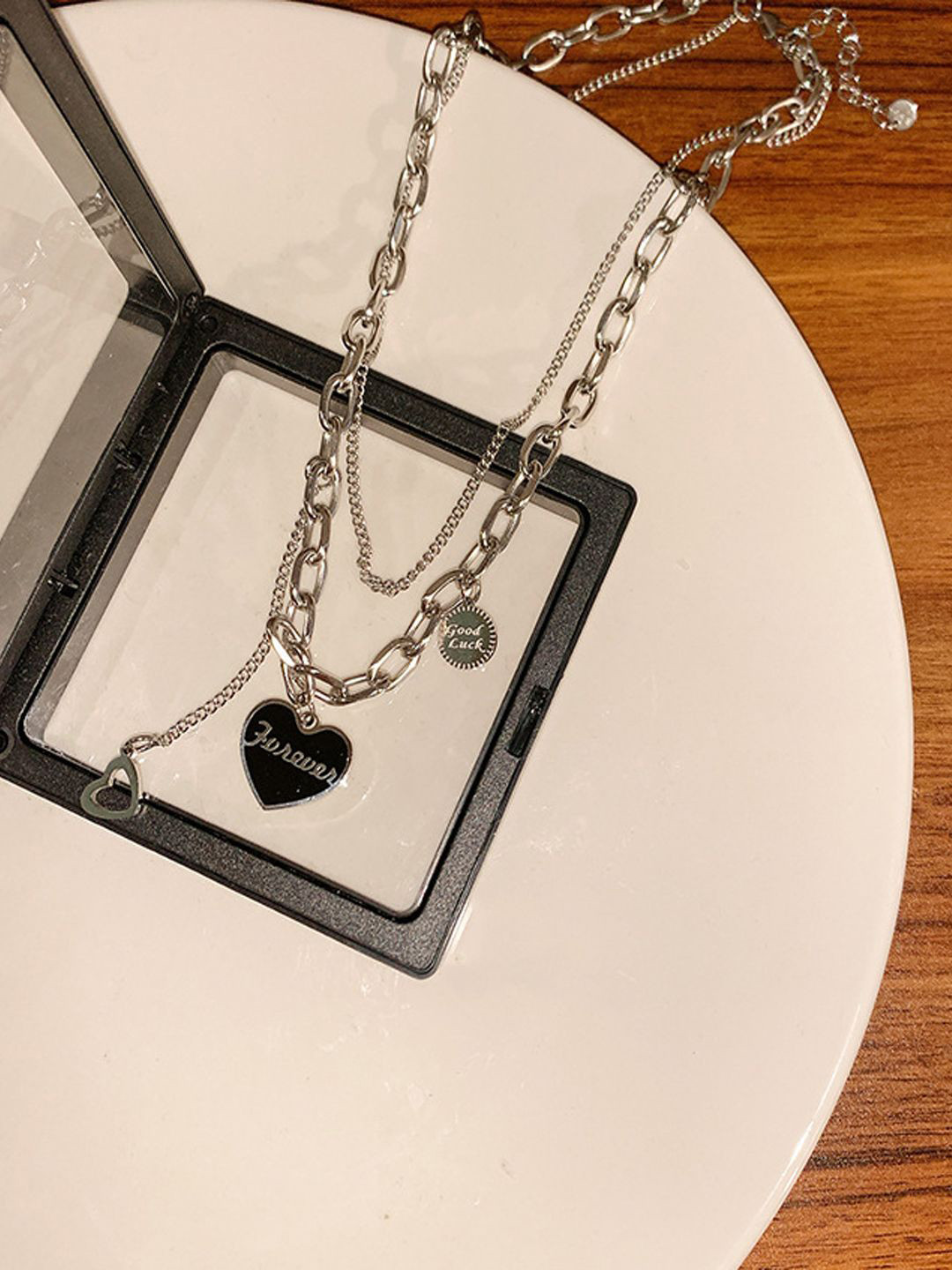 FIMBUL Layered Heart Pendant Chain Necklace With Engraved Forever Charm