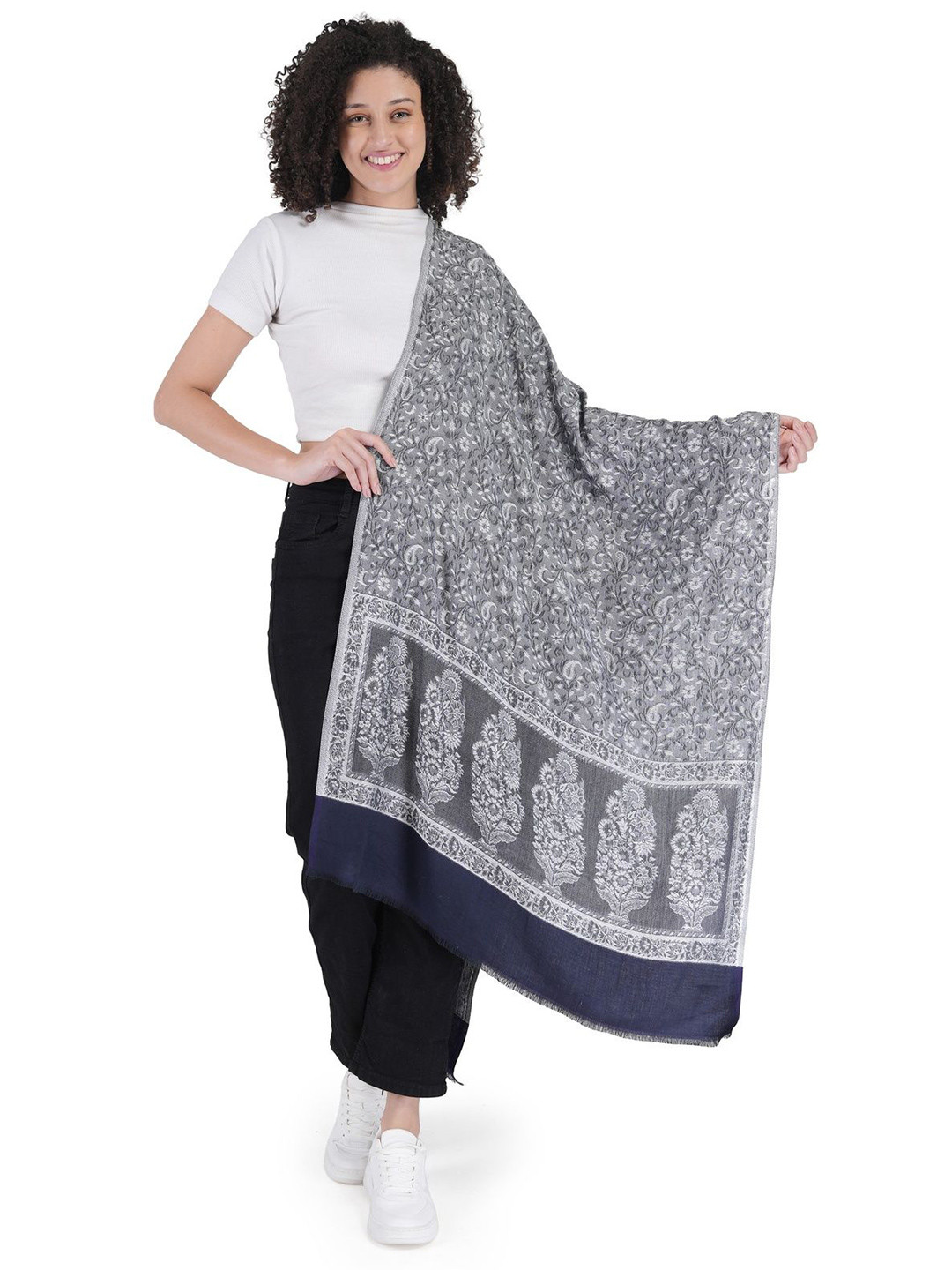 Manra Women Printed Stole