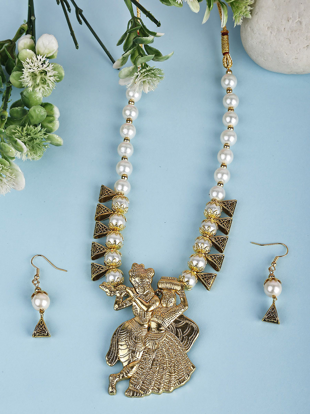 Sangria Beaded Radha Jewellery Set