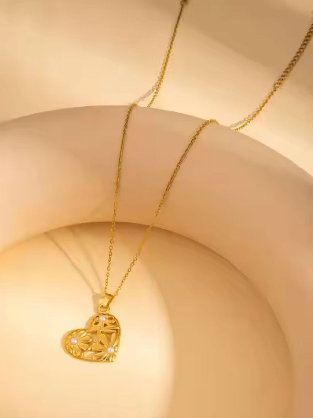 DKane Designs Stainless Steel Gold-Plated Floral Heart Heart Shaped Pendant