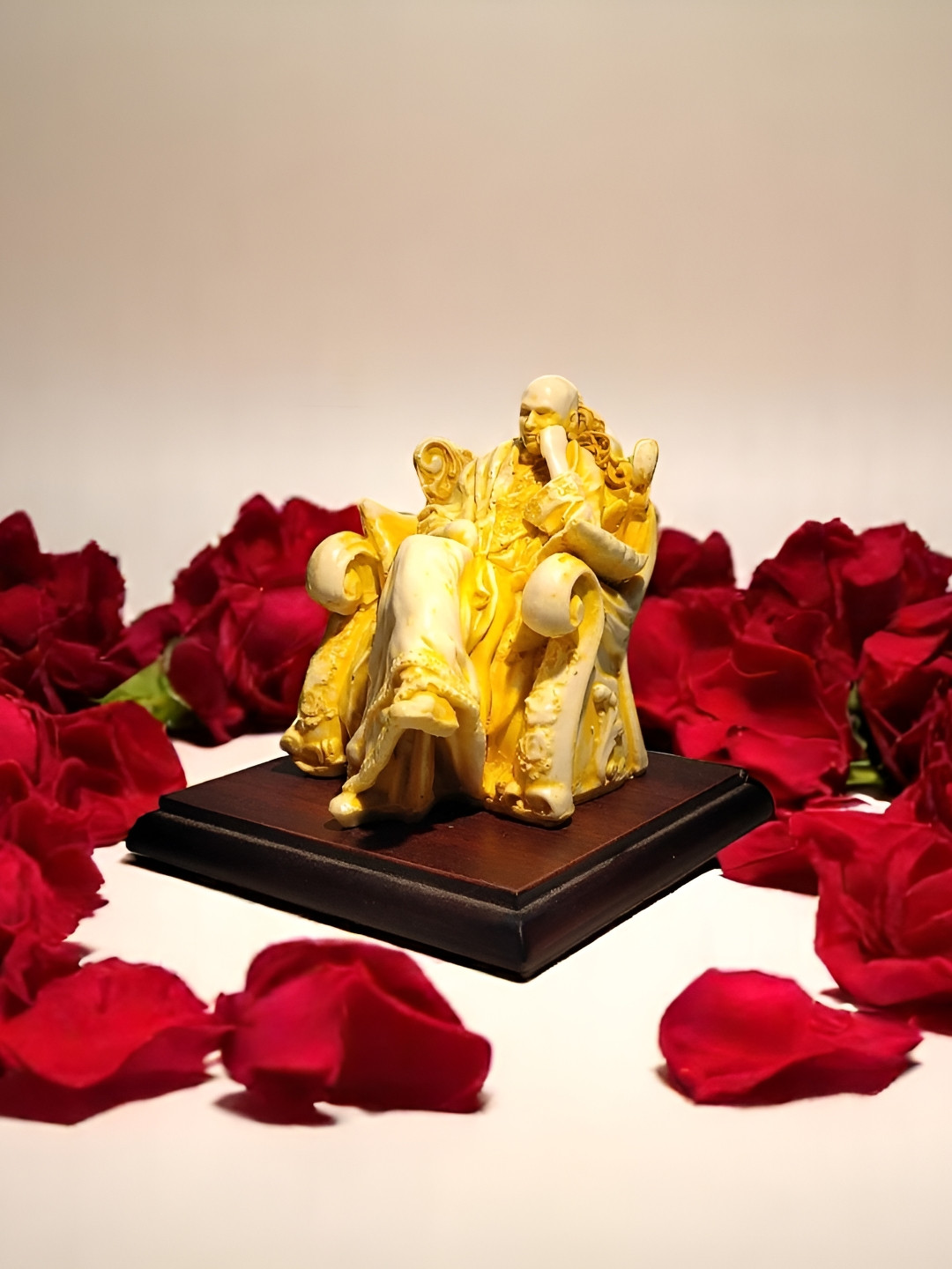 GLOBAL AROMA Guru Ji Yellow Polyresin Glossy Prayer Room Tiny Showpiece - 3.9 Inches