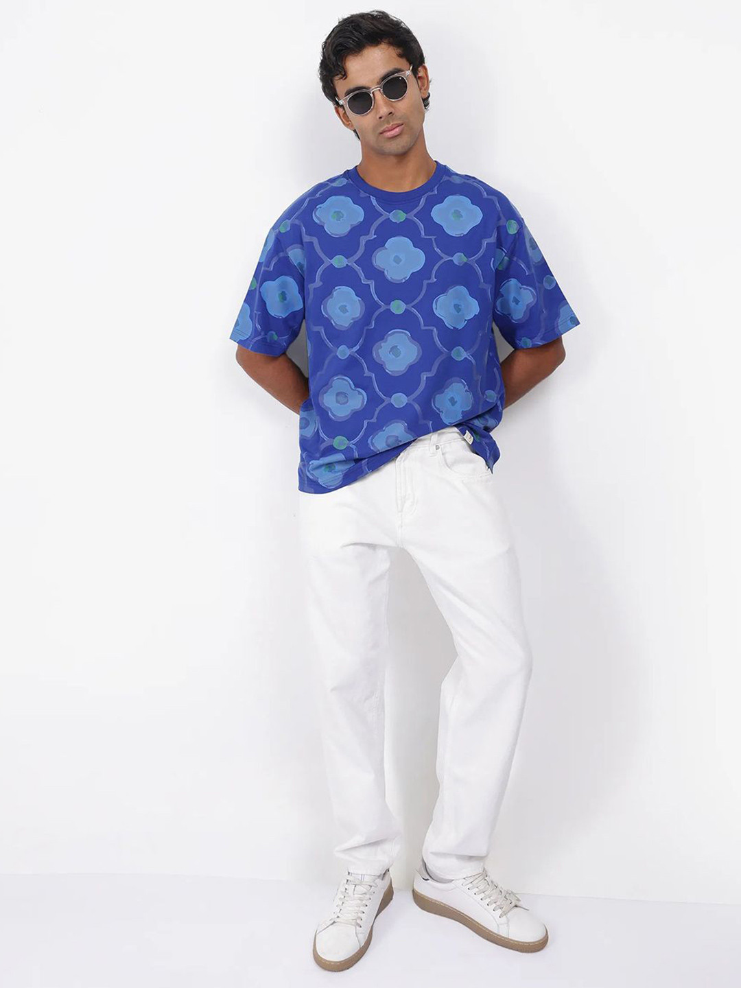 RARE RABBIT Men Printed Drop-Shoulder Sleeves T-shirt EVINO DARK BLUE