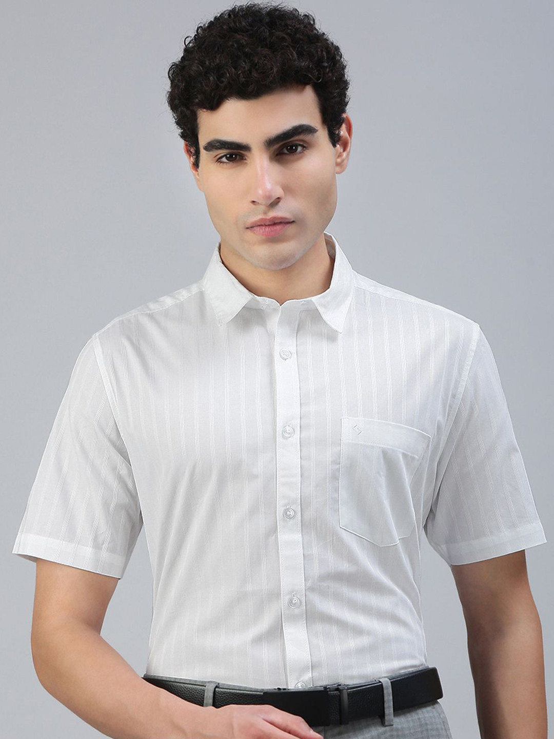 Classic Polo India Slim Textured Spread Collar Slim Fit Cotton Shirt