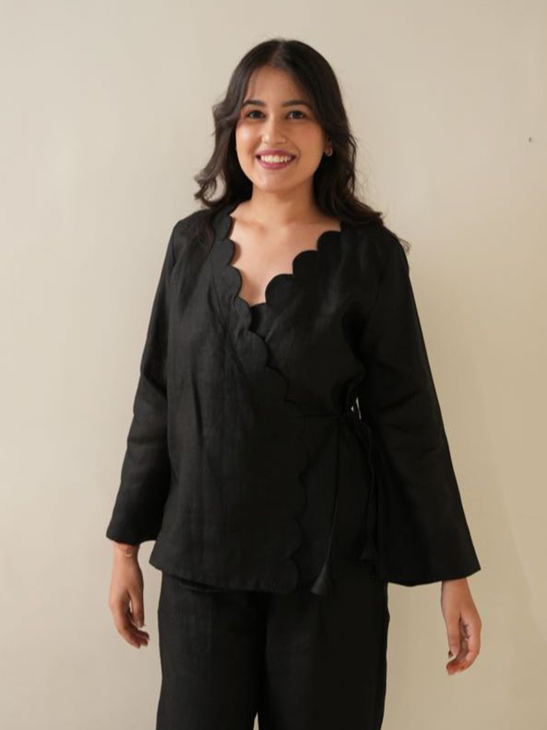 Pratha-house of linen Women Long Sleeves Linen  Wrap Top