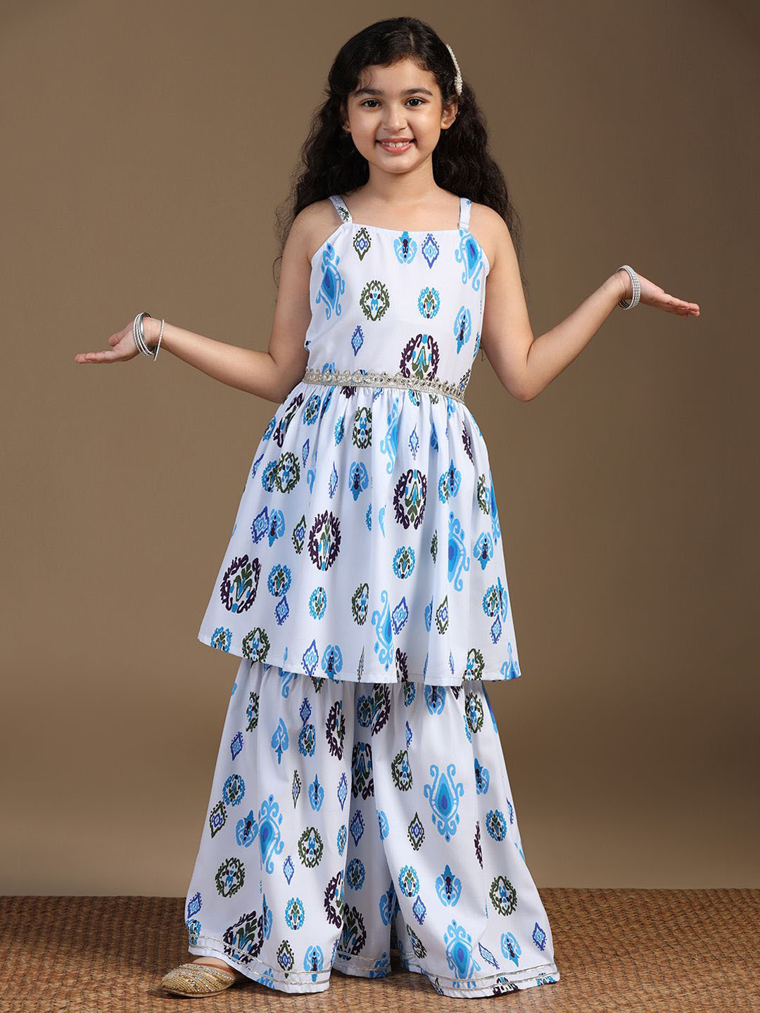 FASHION DREAM Girls Floral Printed Regular Kurta with Sharara Kurta Sets