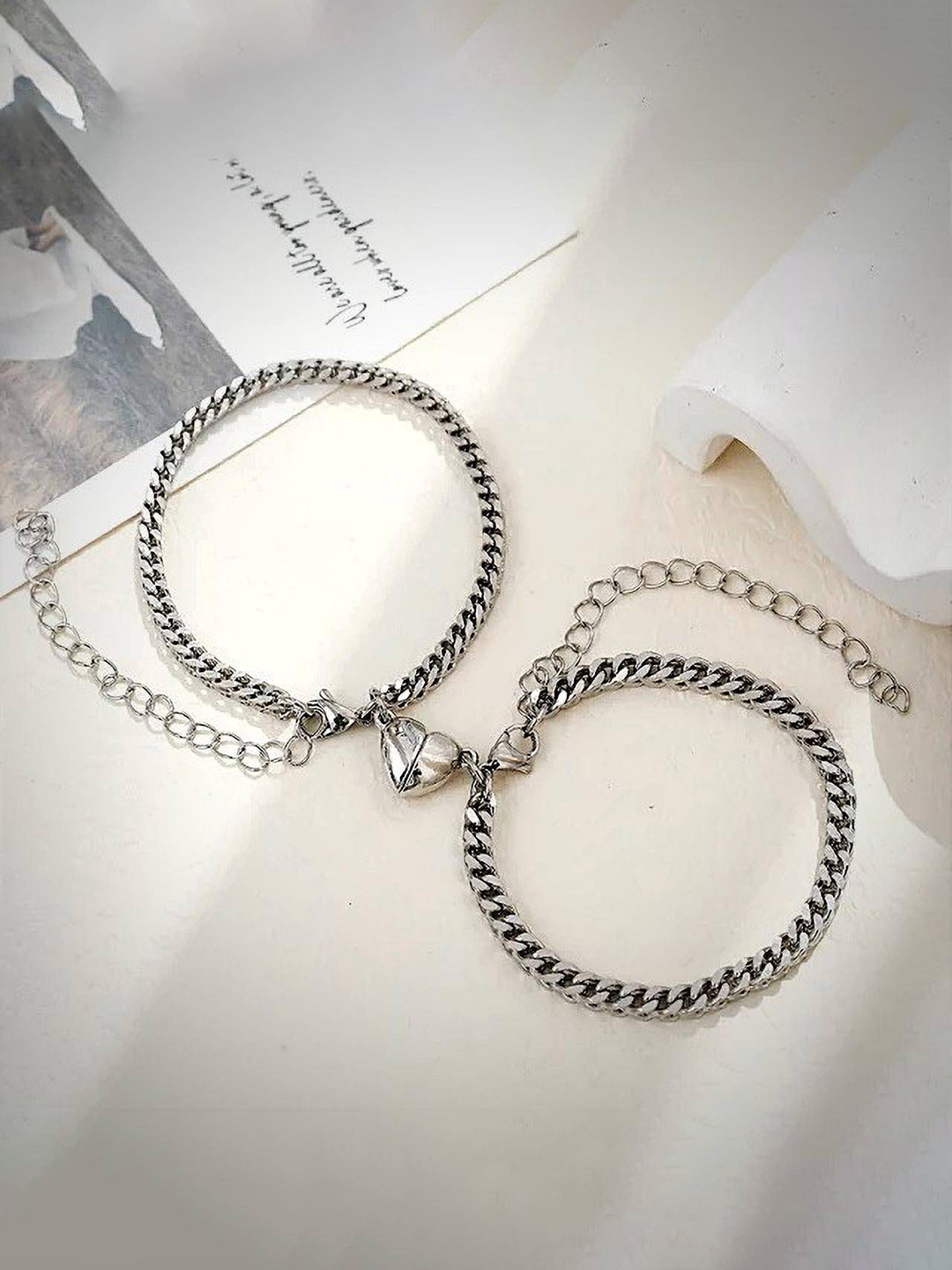 Omaya Jewels Unisex Set Of 2 Chic & Contemporary Link Bracelets