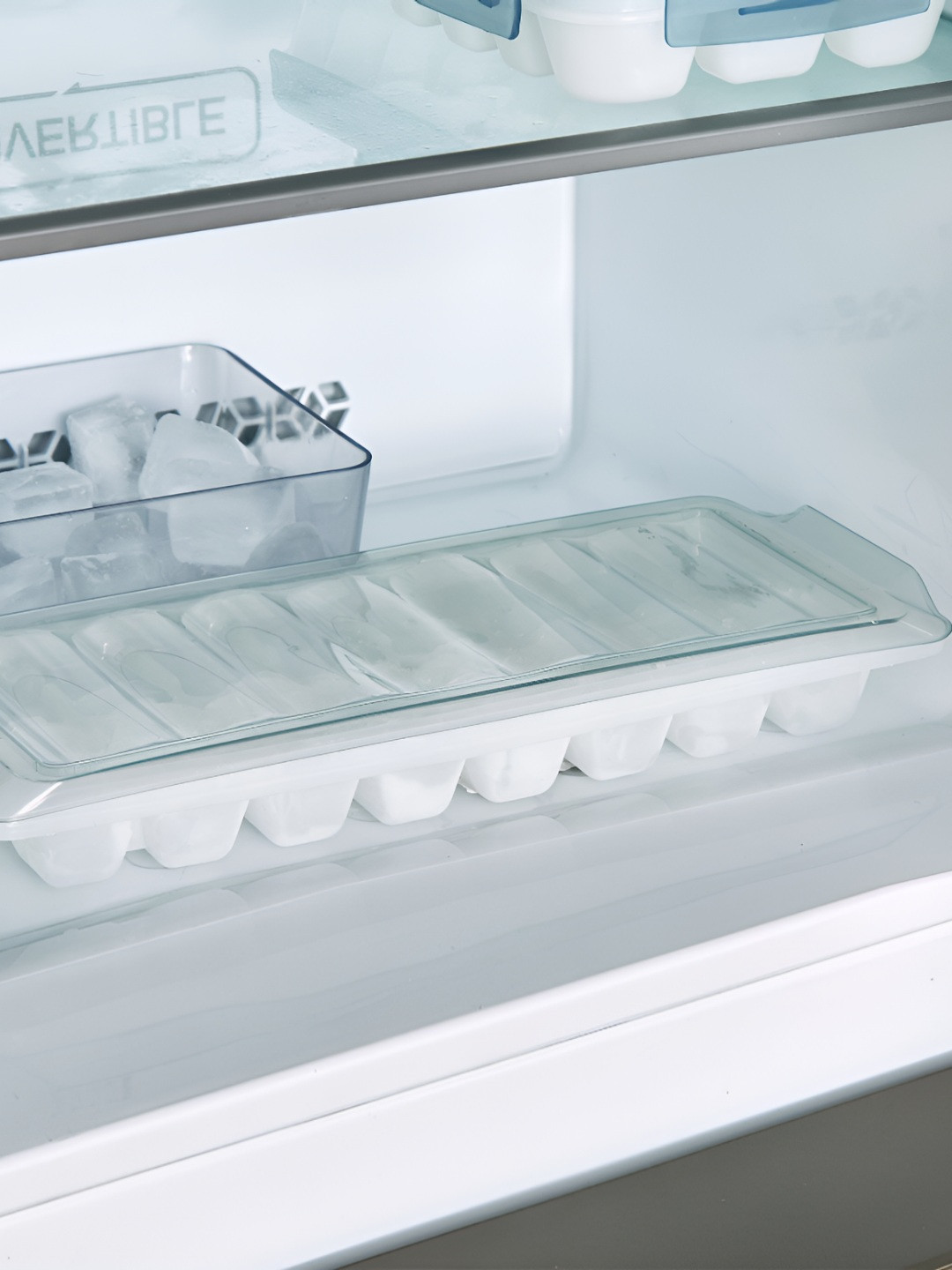 Home Centre Bakers Pride Monacco Ice Cube Tray With Lid