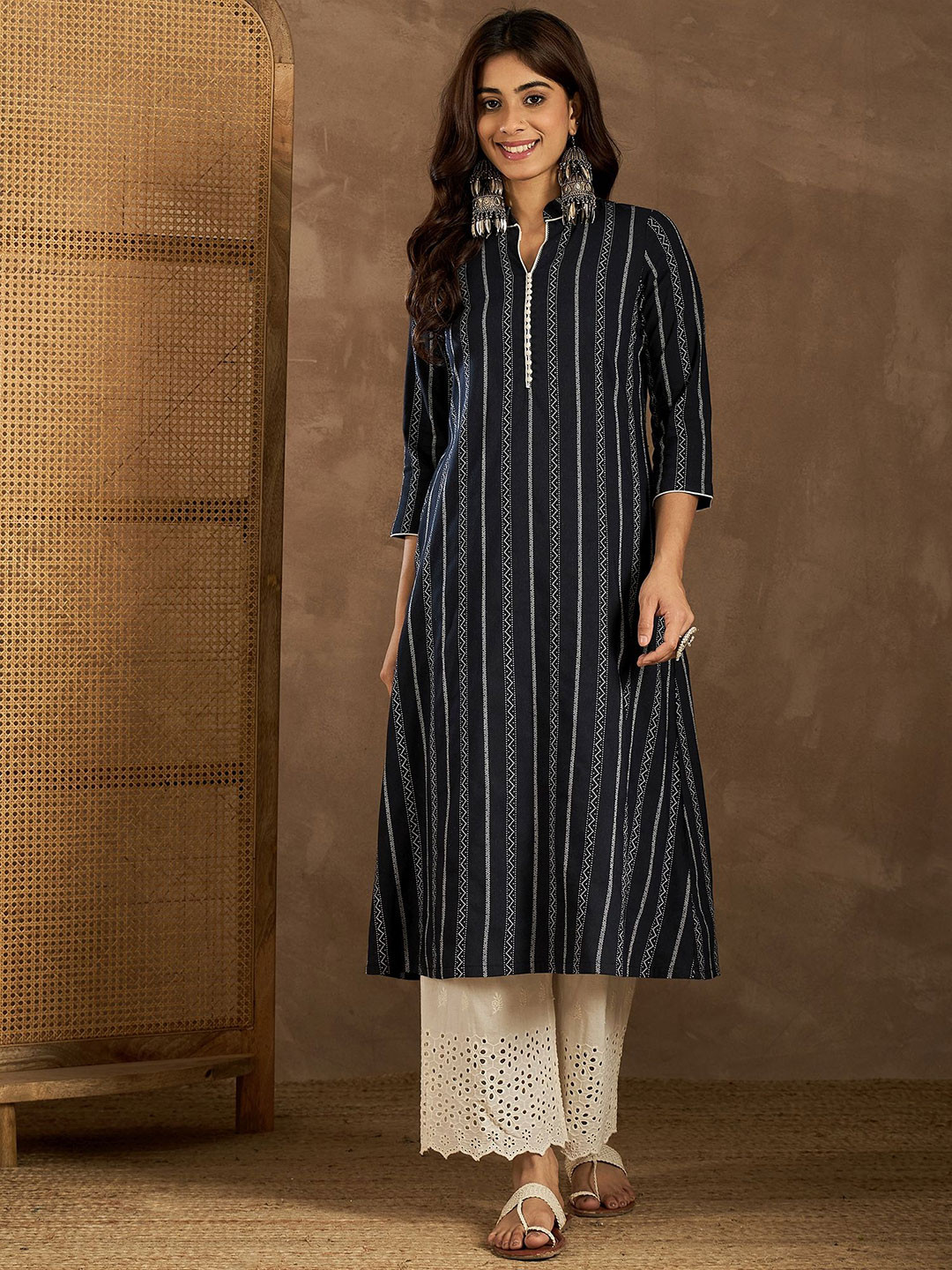 Inddus Women Striped Mandarin Collar Kurta