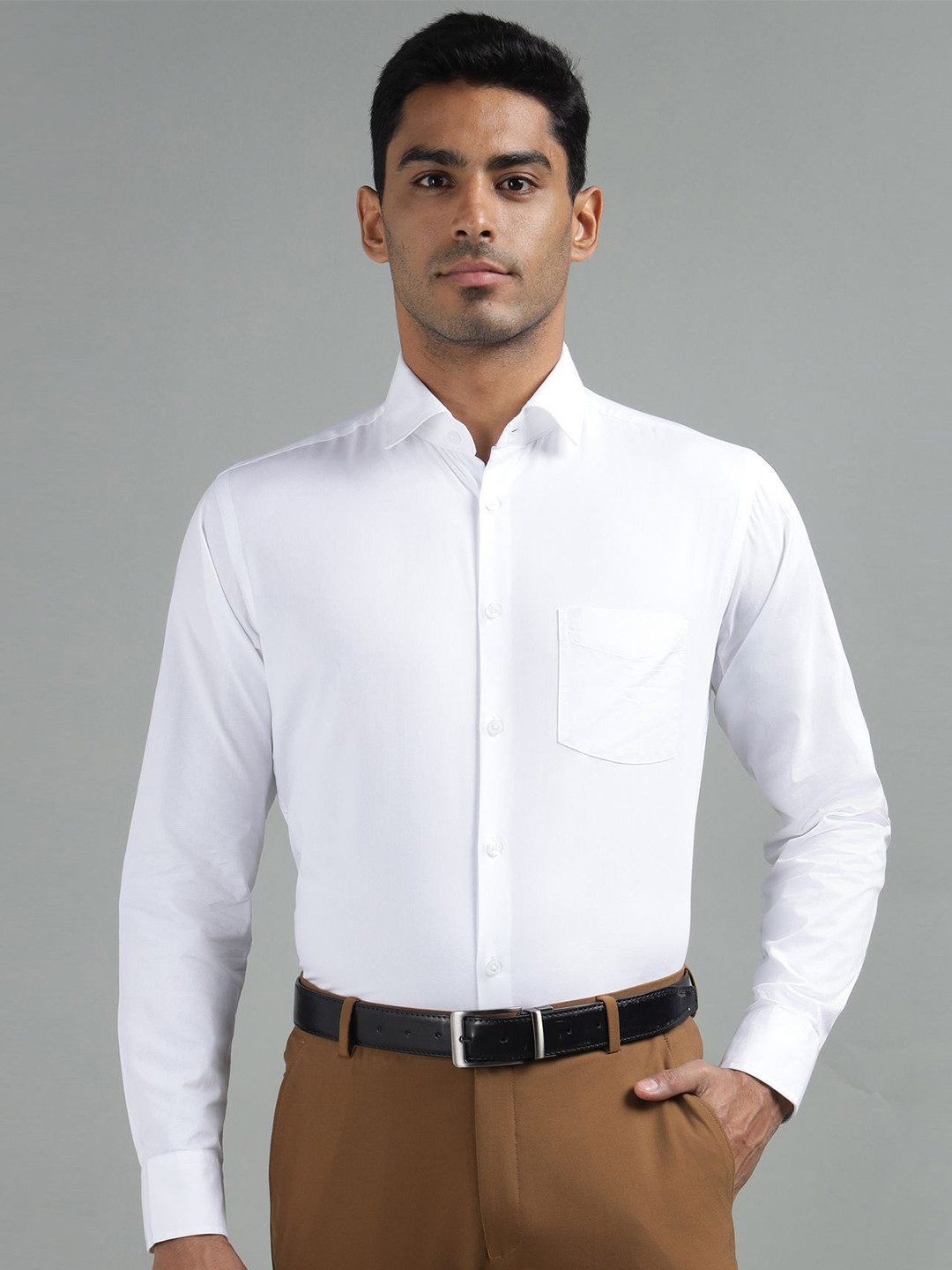 Richlook Men 1 Solid Classic Tailored Fit Formal Shirt