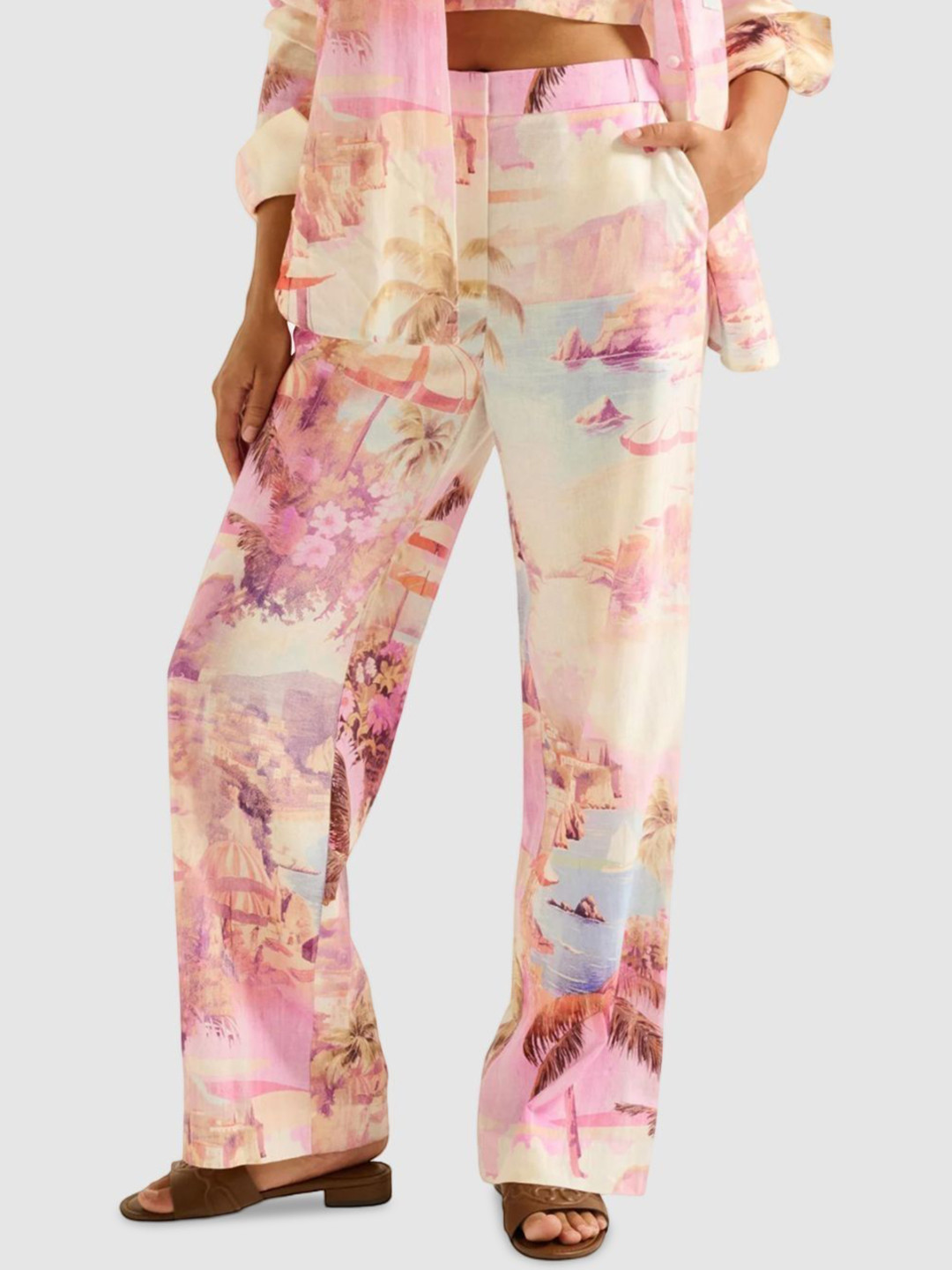 Forever New Women Floral Printed Straight Fit High-Rise Trousers