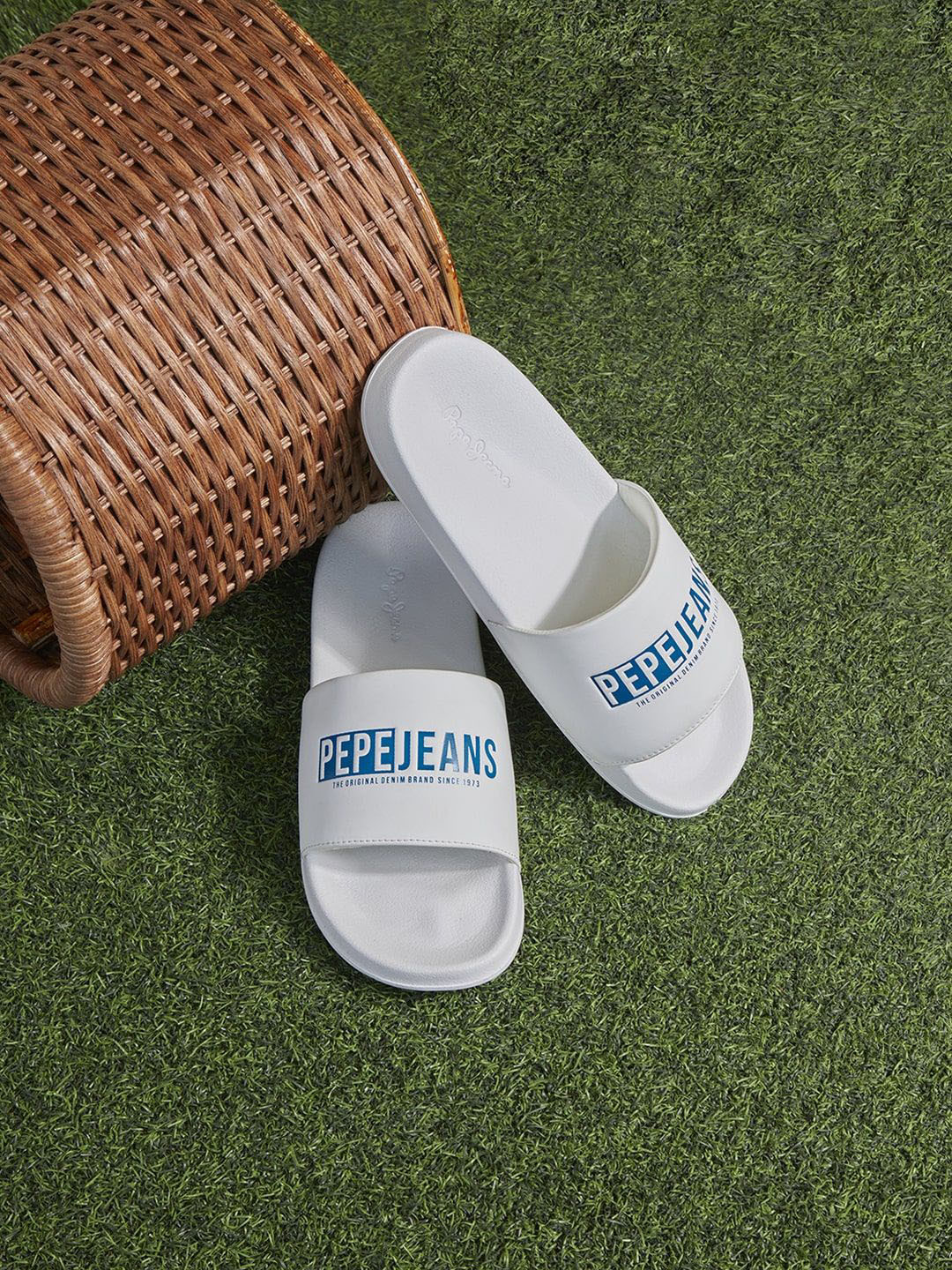 Pepe Jeans Men Printed Sliders