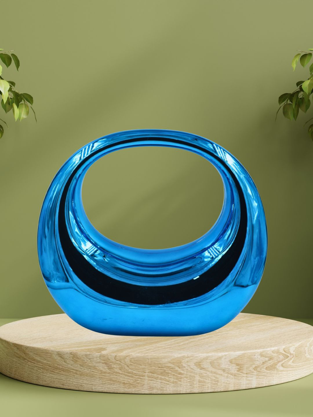 J & C Fashion Arena Half Moon Shaped Clutch With Sling Chain