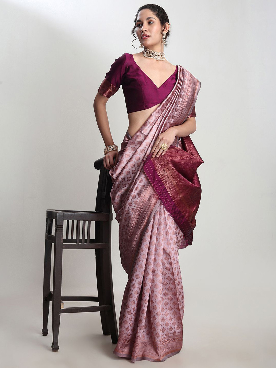 Janasya Women Dusty Pink Silk Blend Ethnic Motifs Woven Design Jacquard Saree