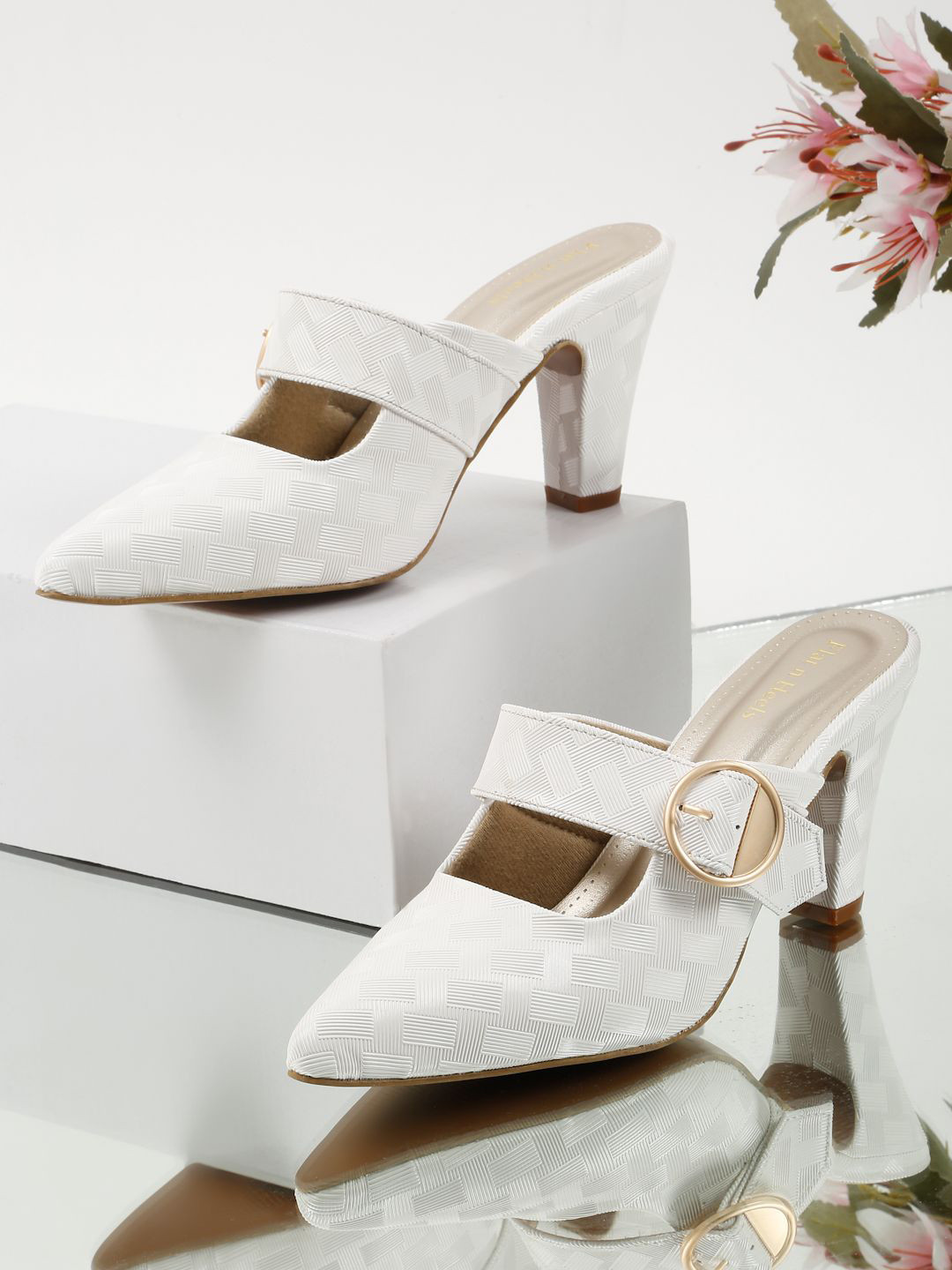 Flat n Heels Women Solid Synthetic Leather Regular Western - Embellished Block Pumps