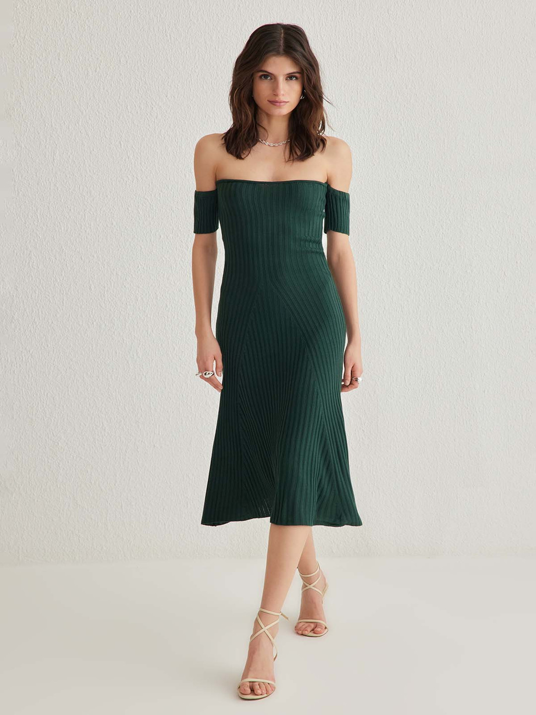 Trendyol Zmrt Yeili Women Off-Shoulder A-Line Midi Dress
