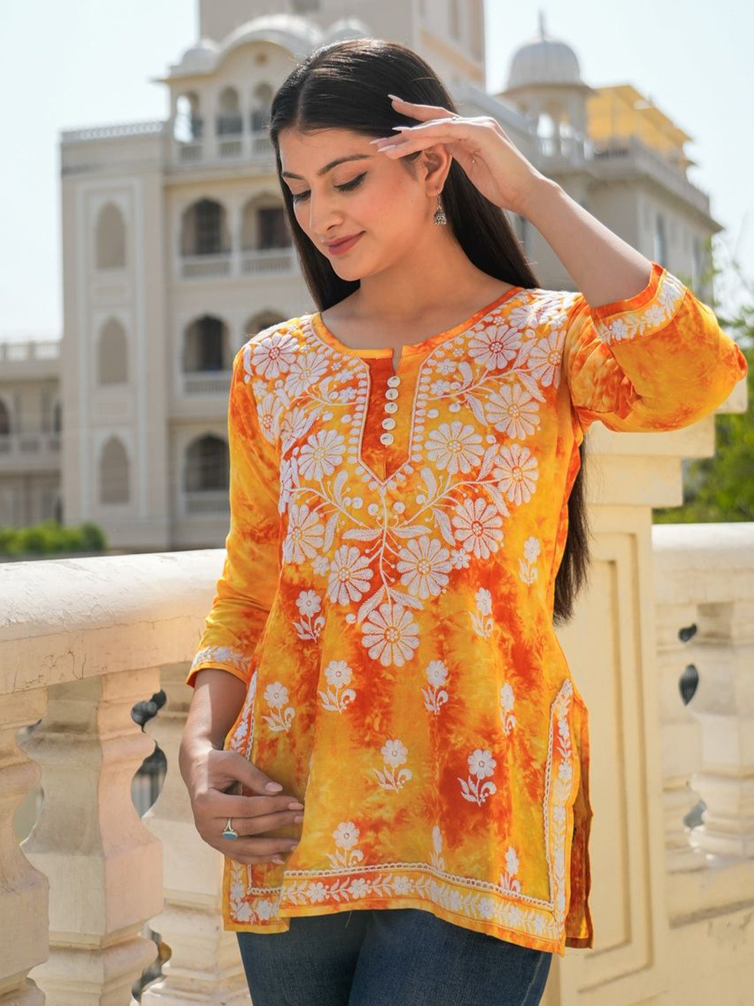 Anushansa Floral Embroidered Notch Neck Kurti