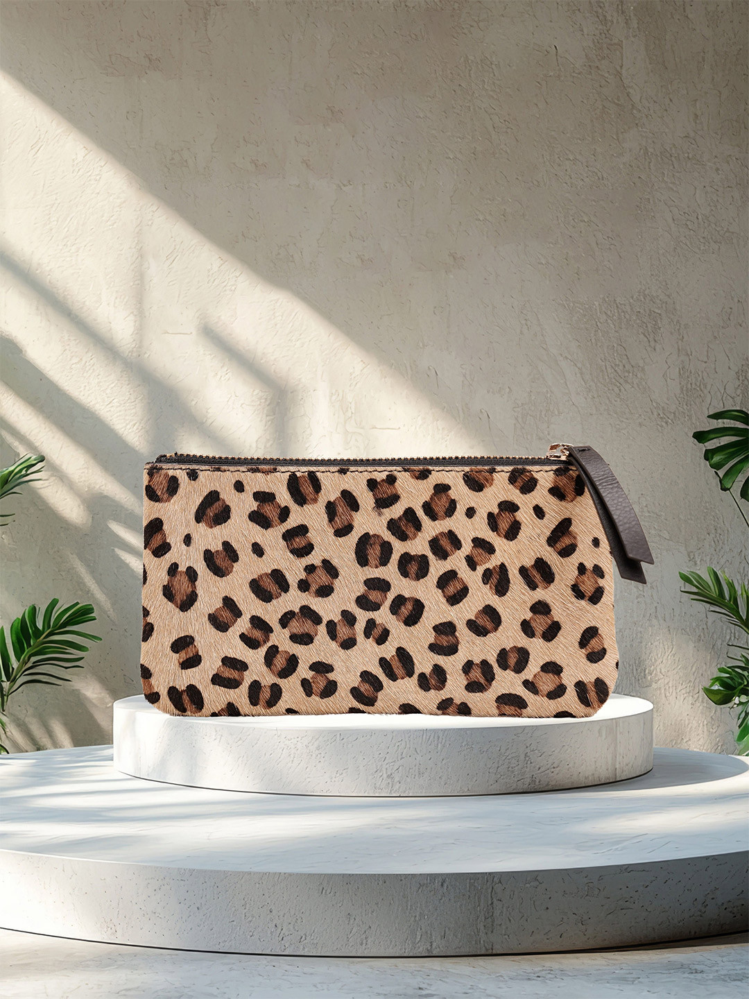 Hidelle Leopard Printed Leather Purse Clutch