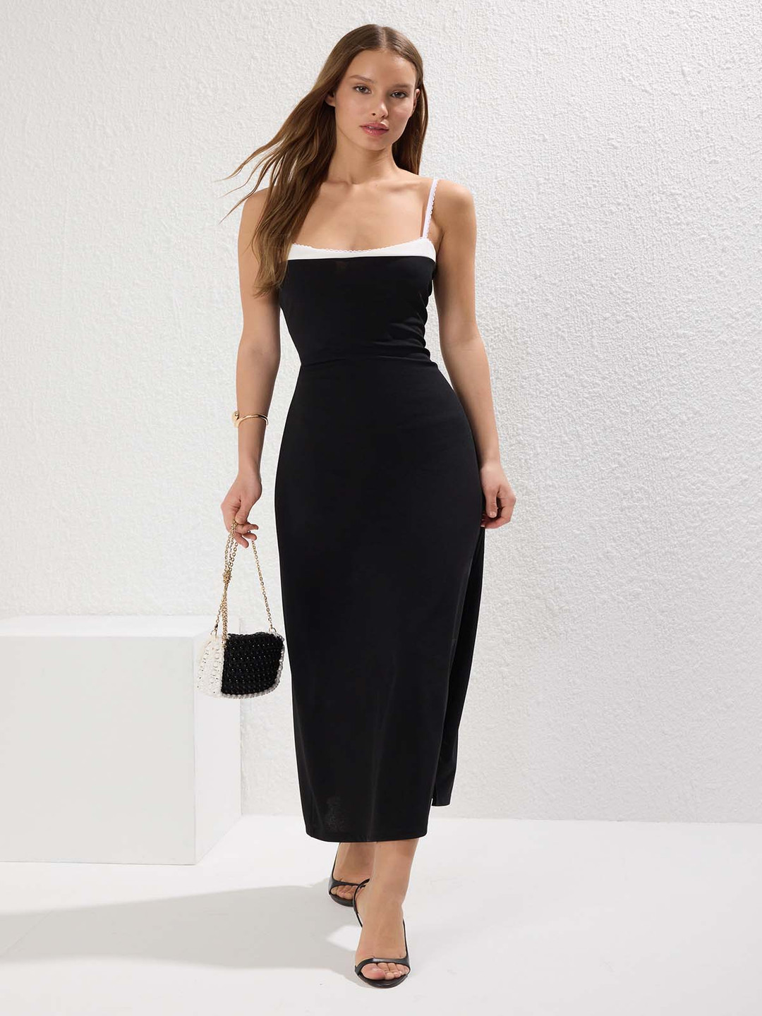 Trendyol Shoulder Straps Bodycon Midi Dress