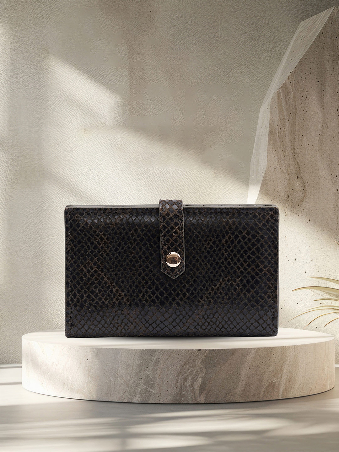 Hidelle Lily Leather Two Fold Wallet